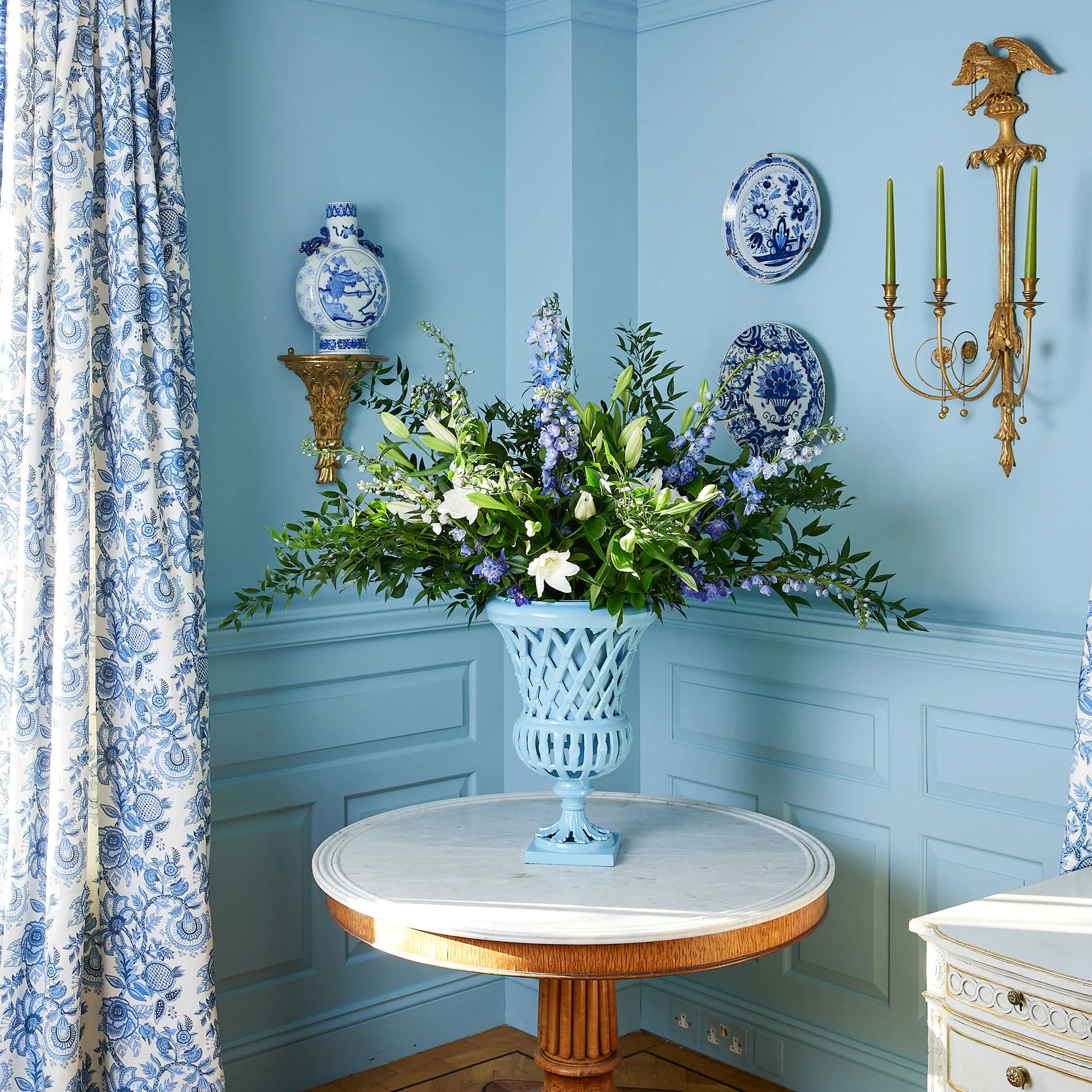 Blue Adelaide Lattice Urn - Image 6