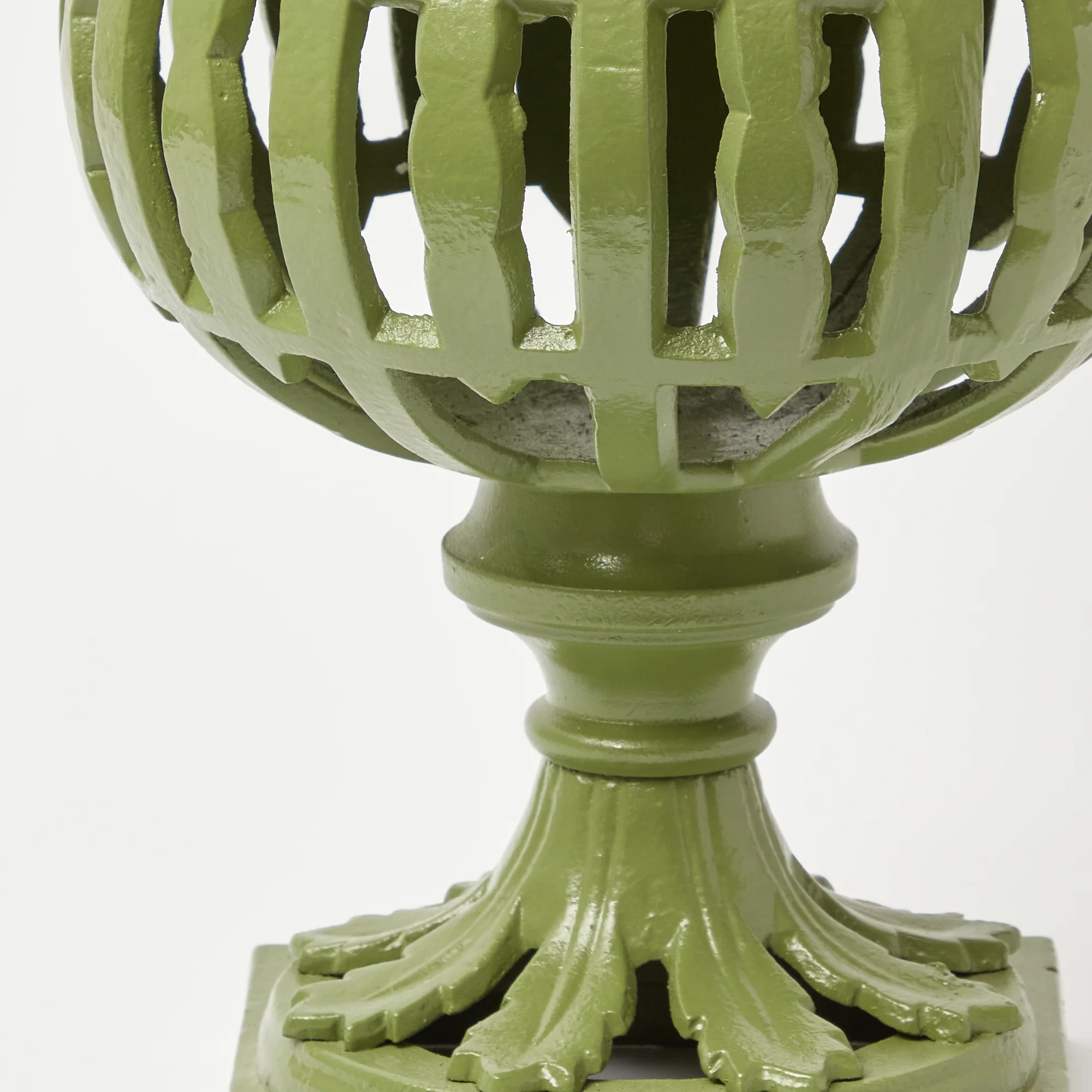 Adelaide Green Lattice Urn & Pedestal - Image 12