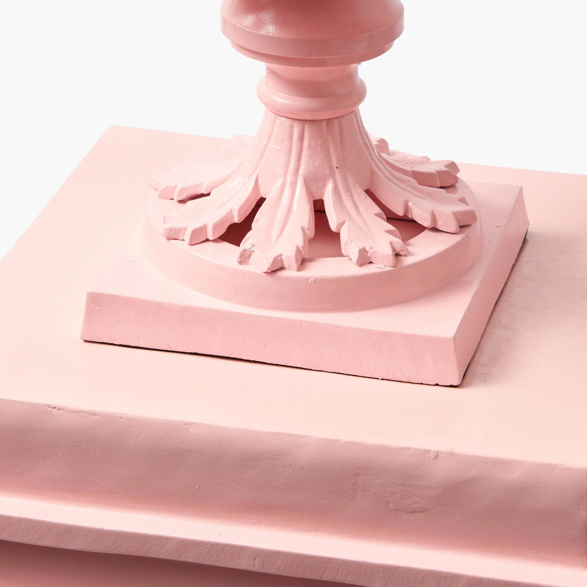 Adelaide Pink Lattice Urn & Pedestal - Image 5