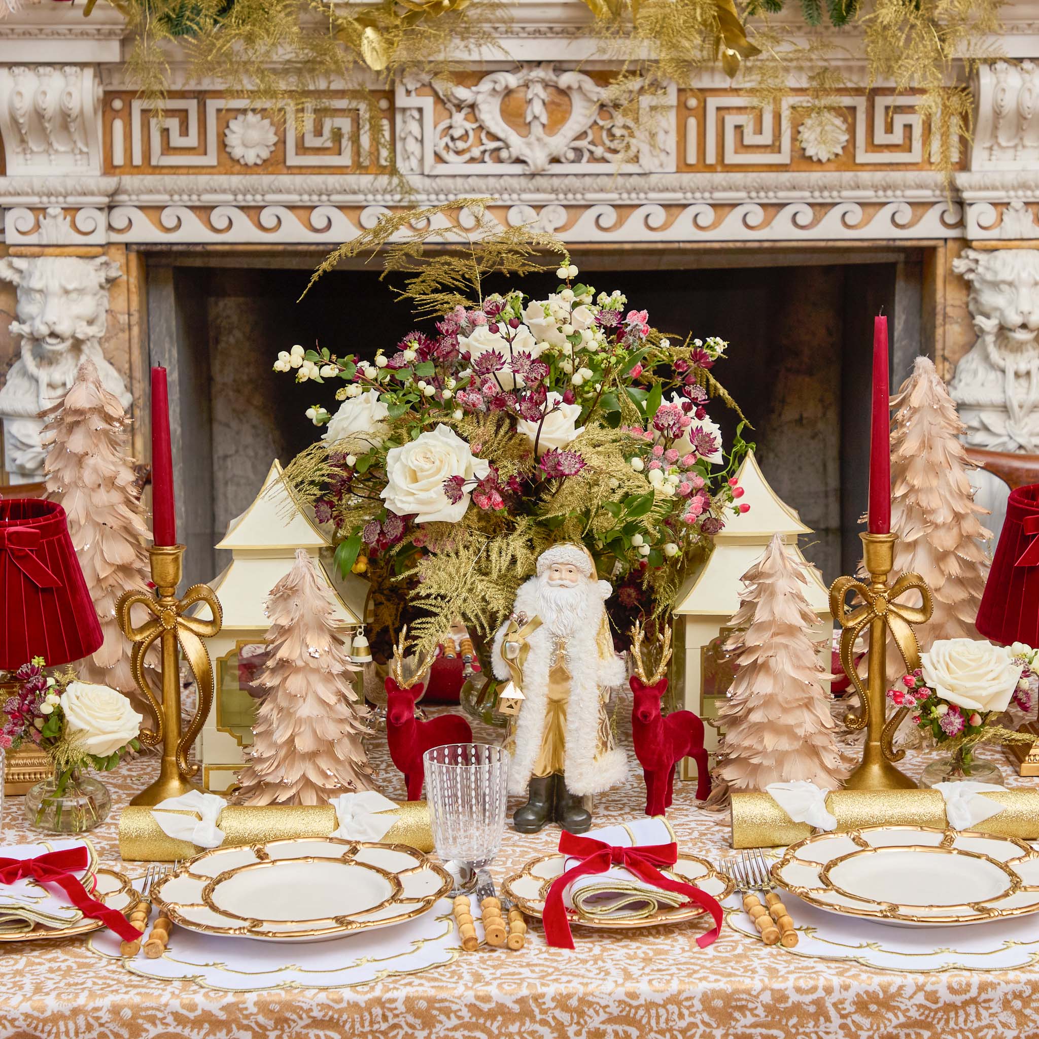 White & Gold Amanda Napkins (Set of 4) - Image 2