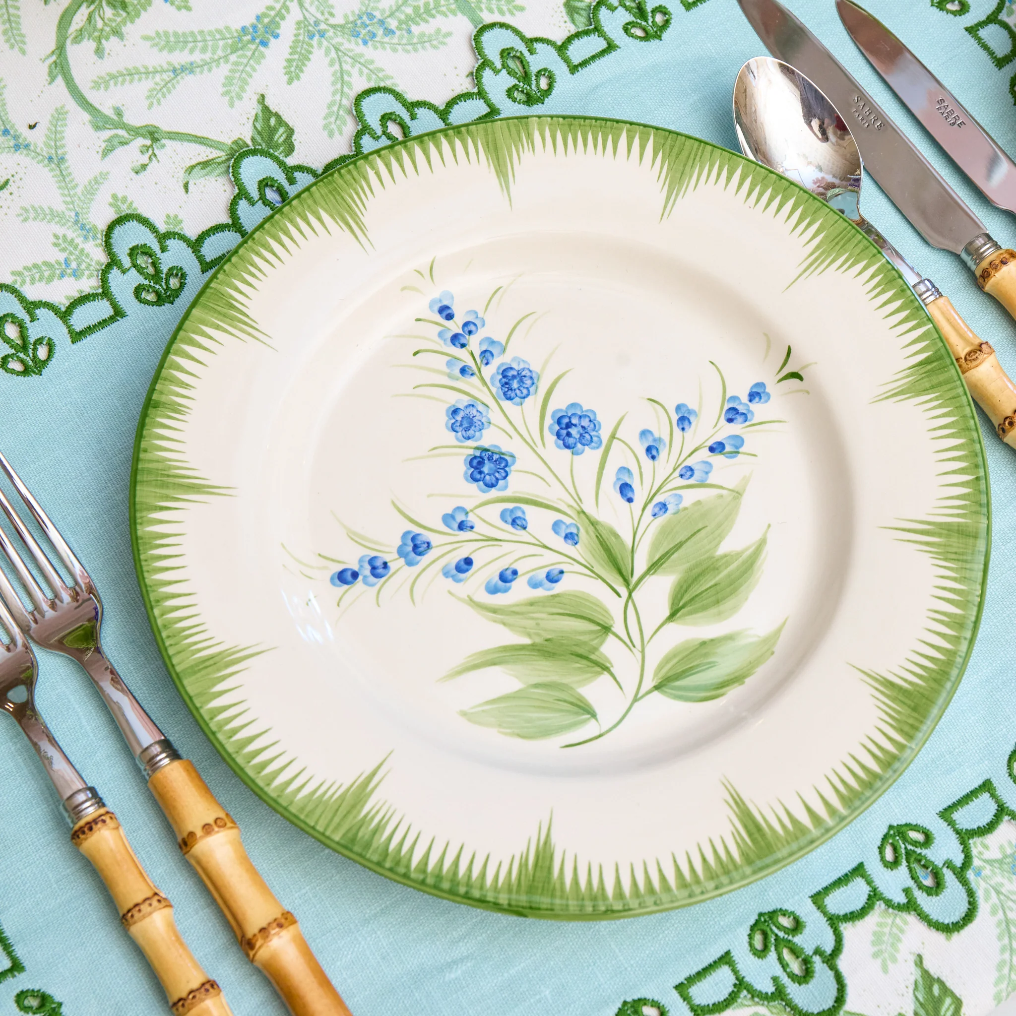 Bluebell Araminta Dinner Plate - Image 2