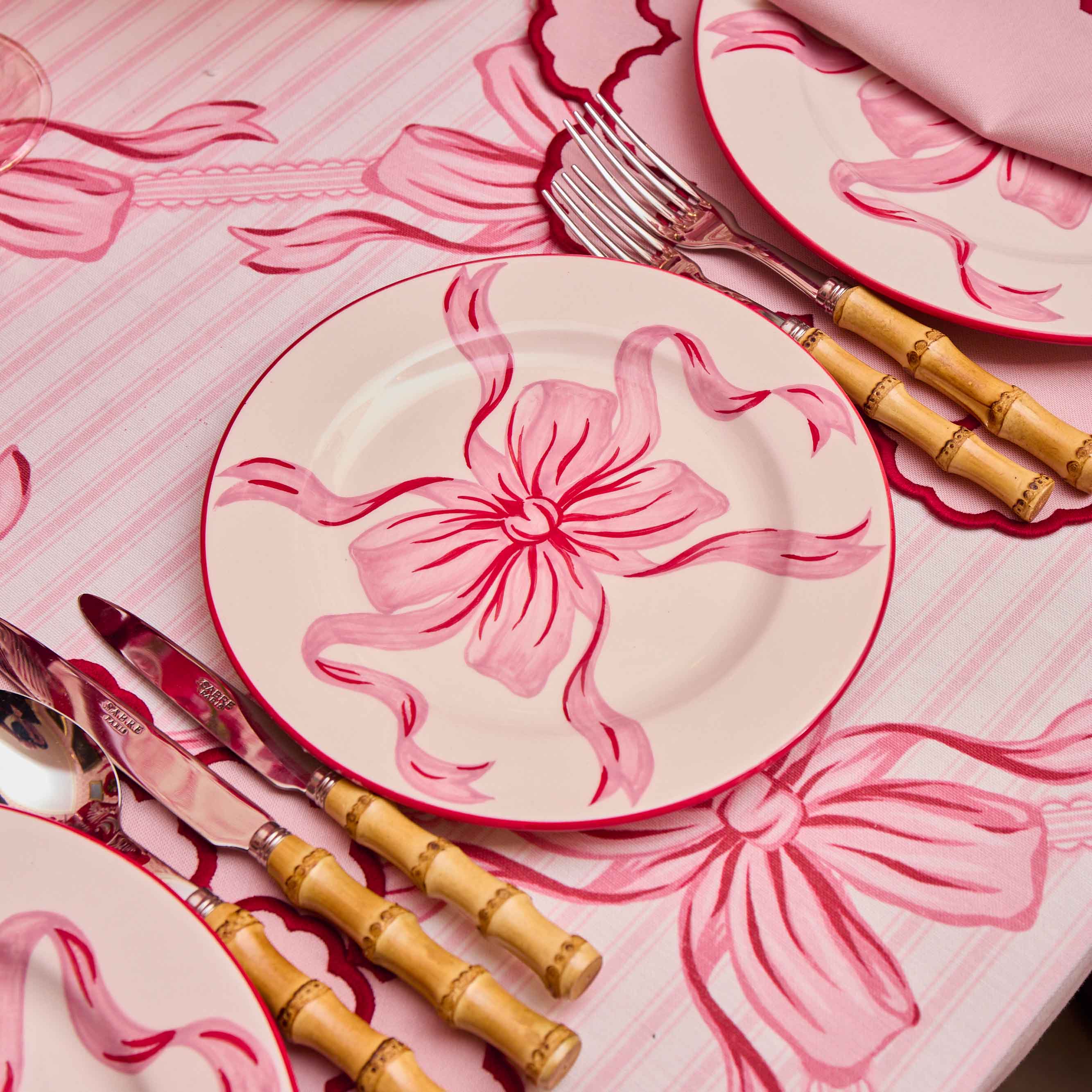 Audrey Pink & Red Bow Dinner Plate - Image 7