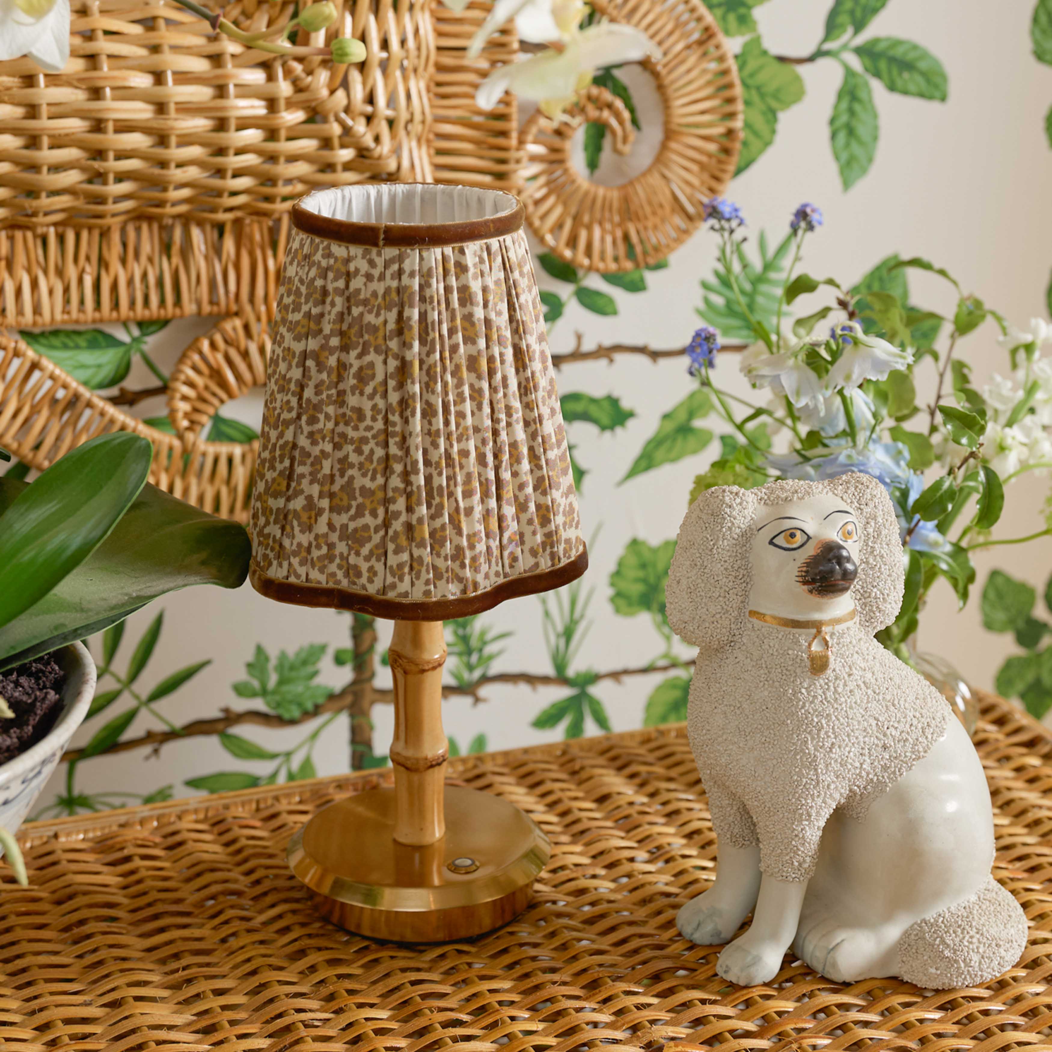 Bamboo Short Rechargeable Lamp - Image 8