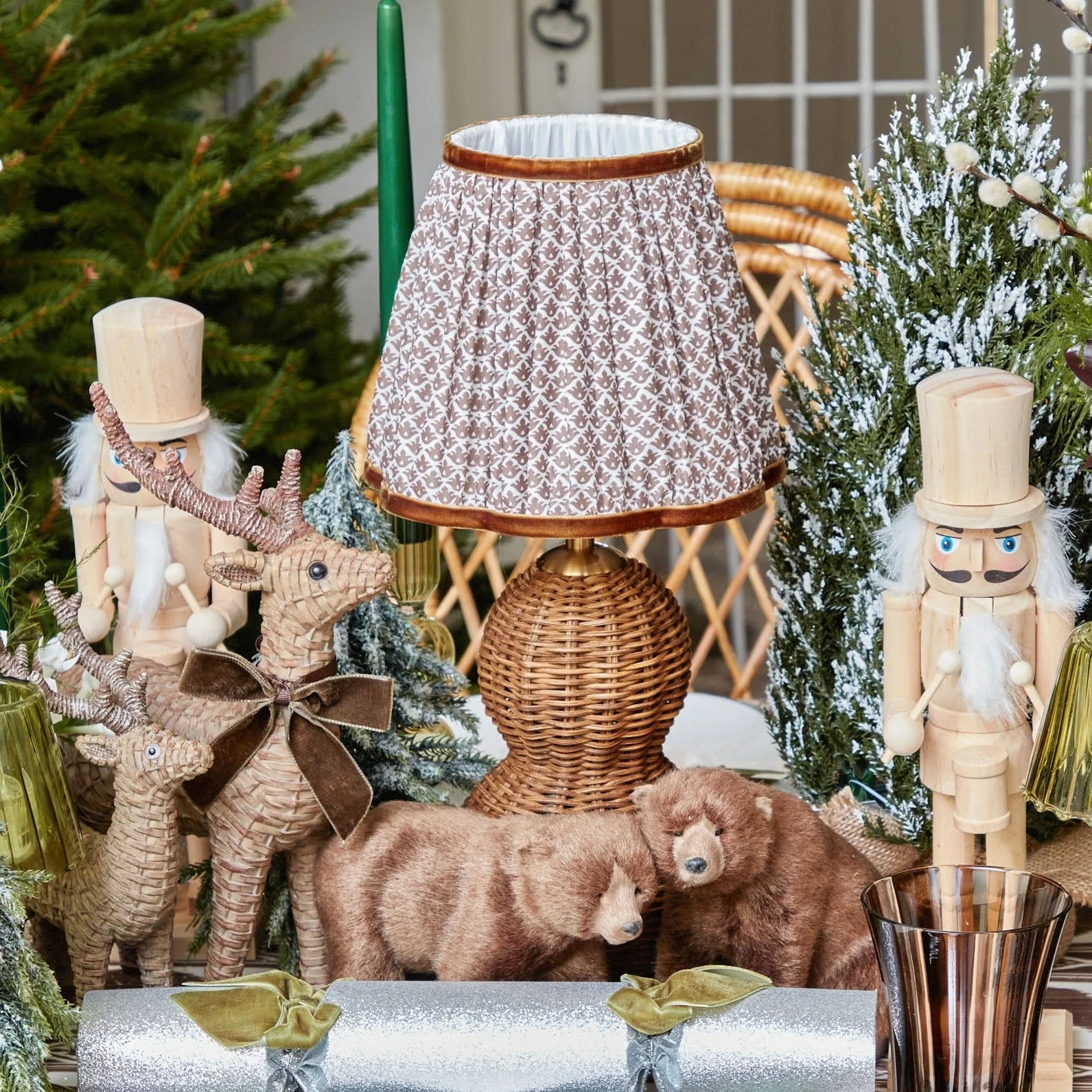 Rattan Bardot Rechargeable Lamp with Chocolate Lotus Shade (18cm) - Image 3