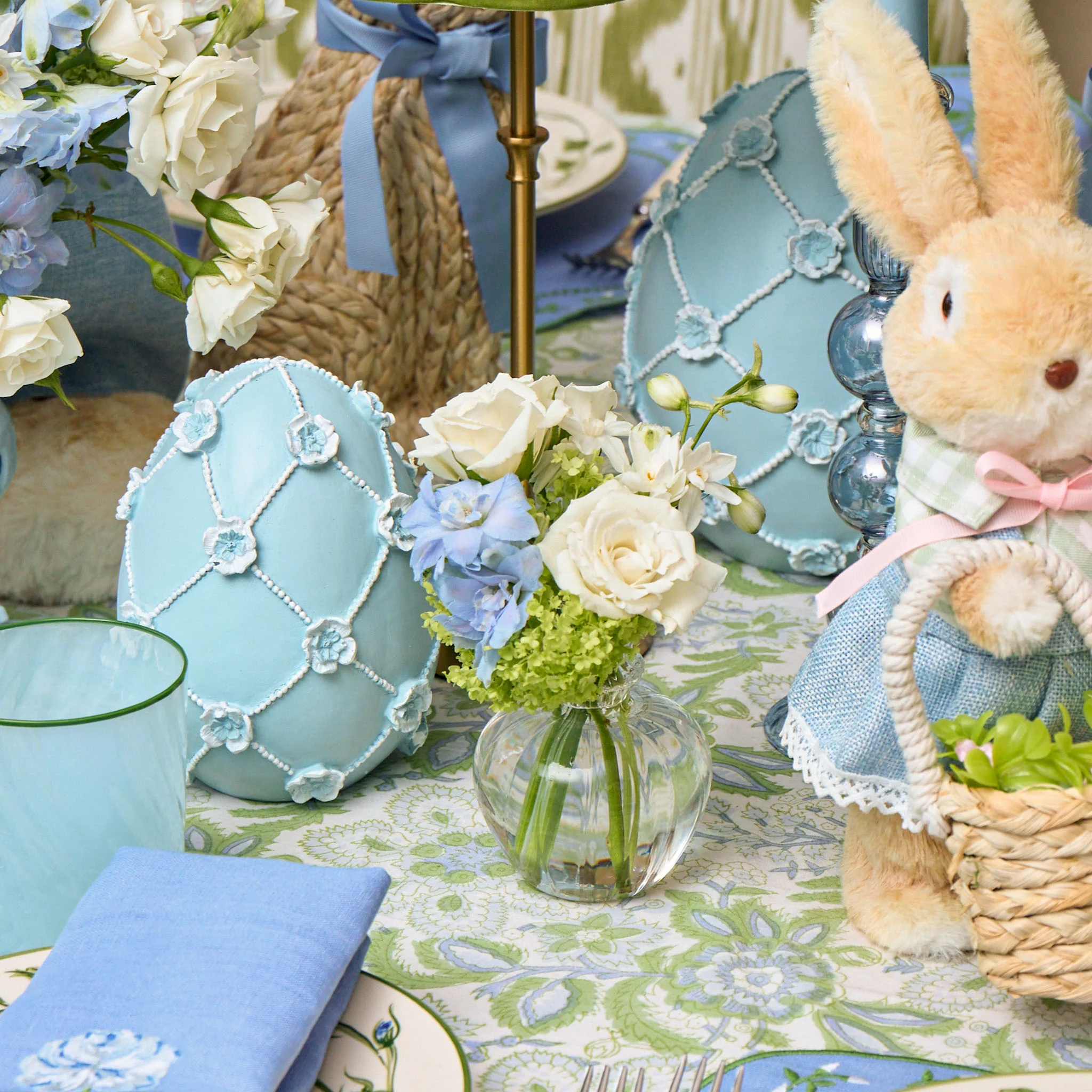 Blue Floral Trellis Easter Egg (Pair) - 20cm - Image 6