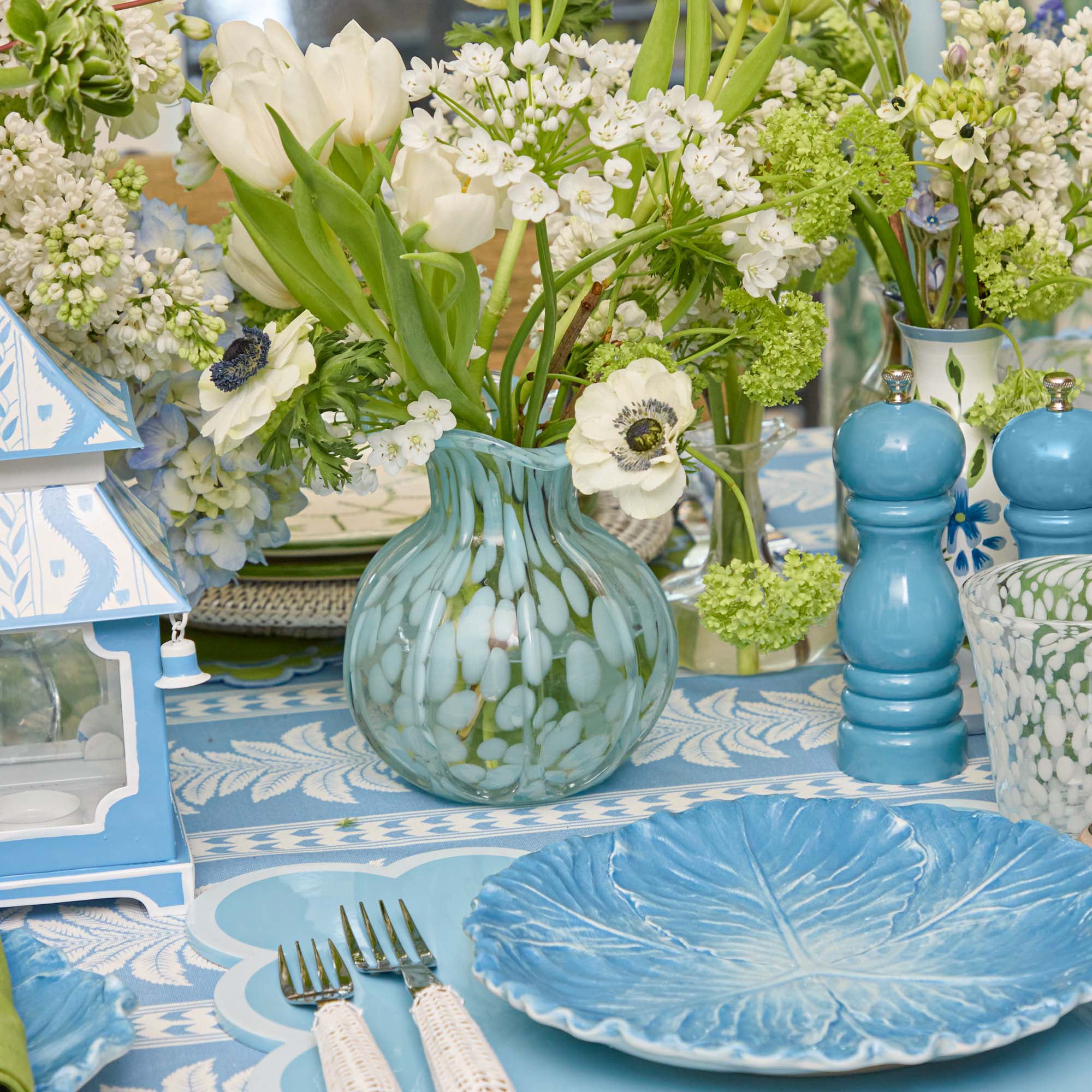 Blue Lacquer Salt & Pepper Set - Image 6