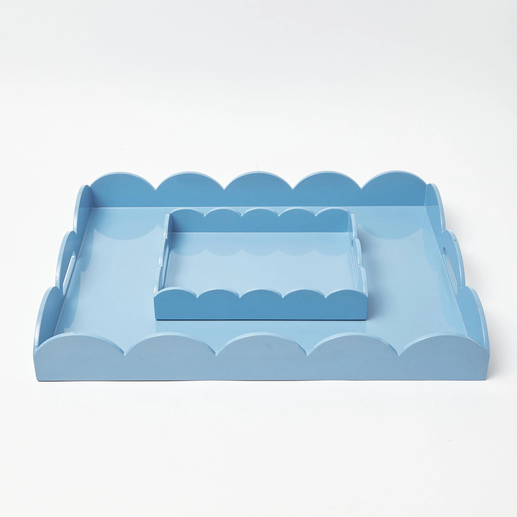 Blue Lacquer Scalloped Tray - Image 5