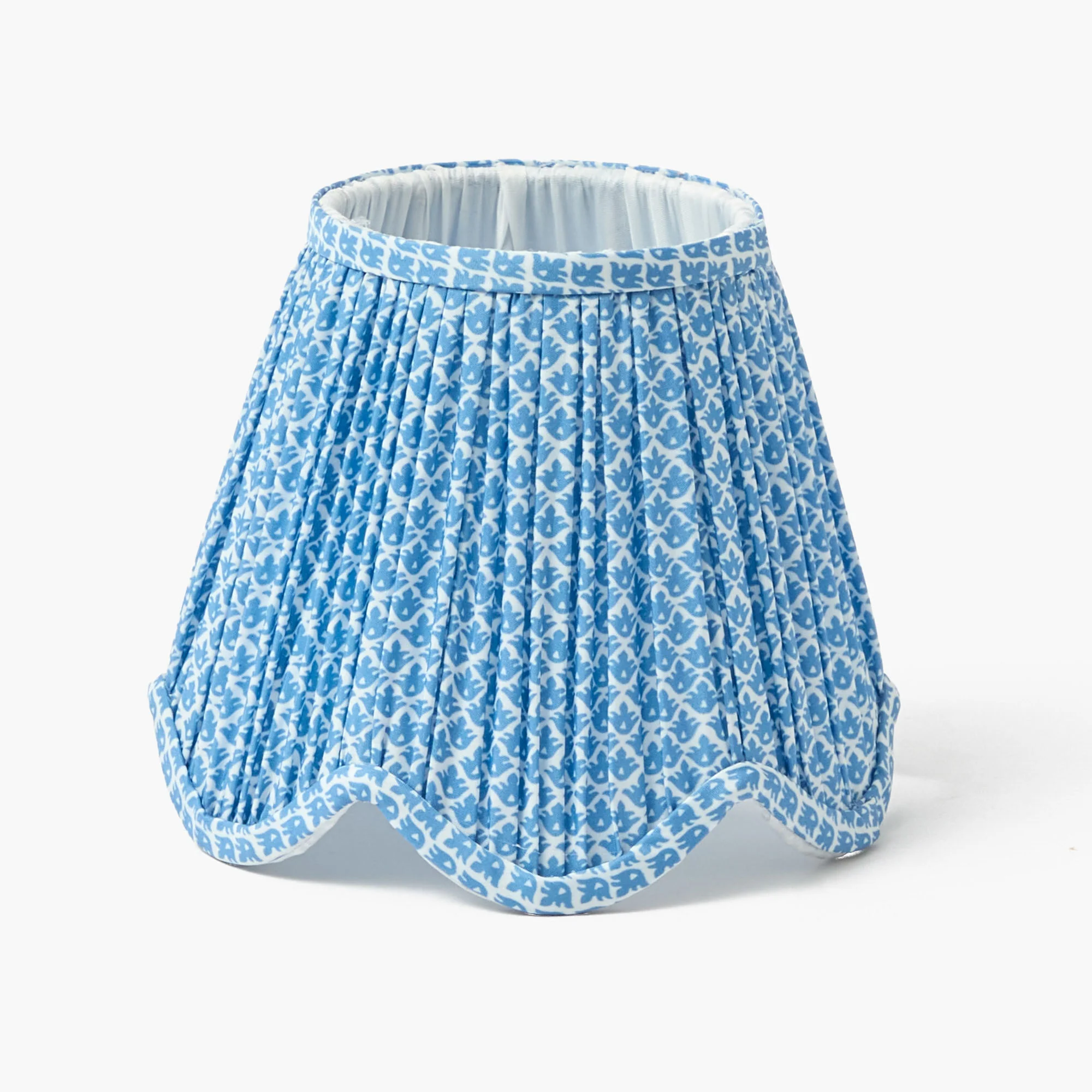 Blue Parrot Rechargeable Lamp with Blue Lotus Deep Scallopeed Shade (18cm) - Image 4
