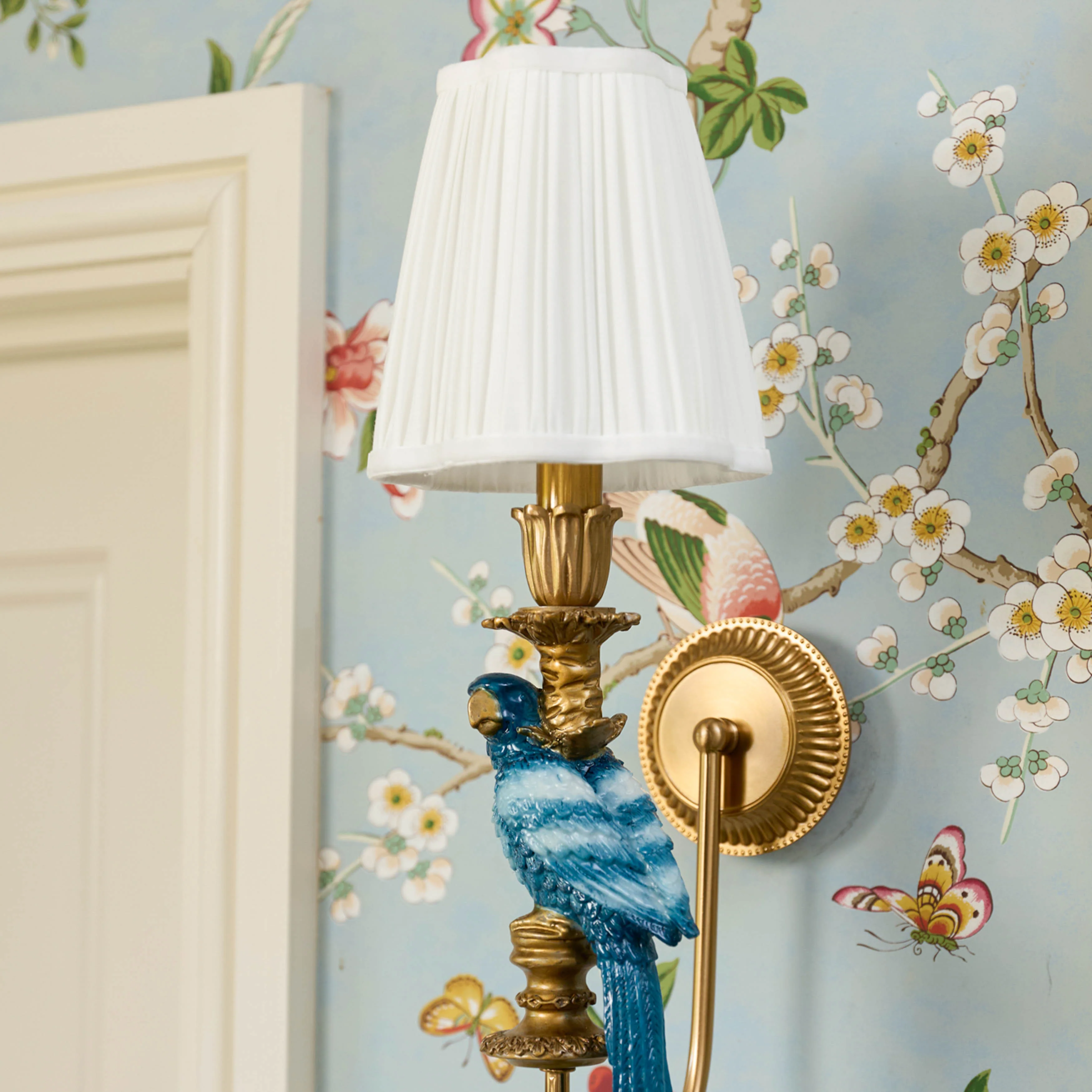Blue Parrot Rechargeable Wall Light with Cream Pleated Shade (14cm) - Image 11