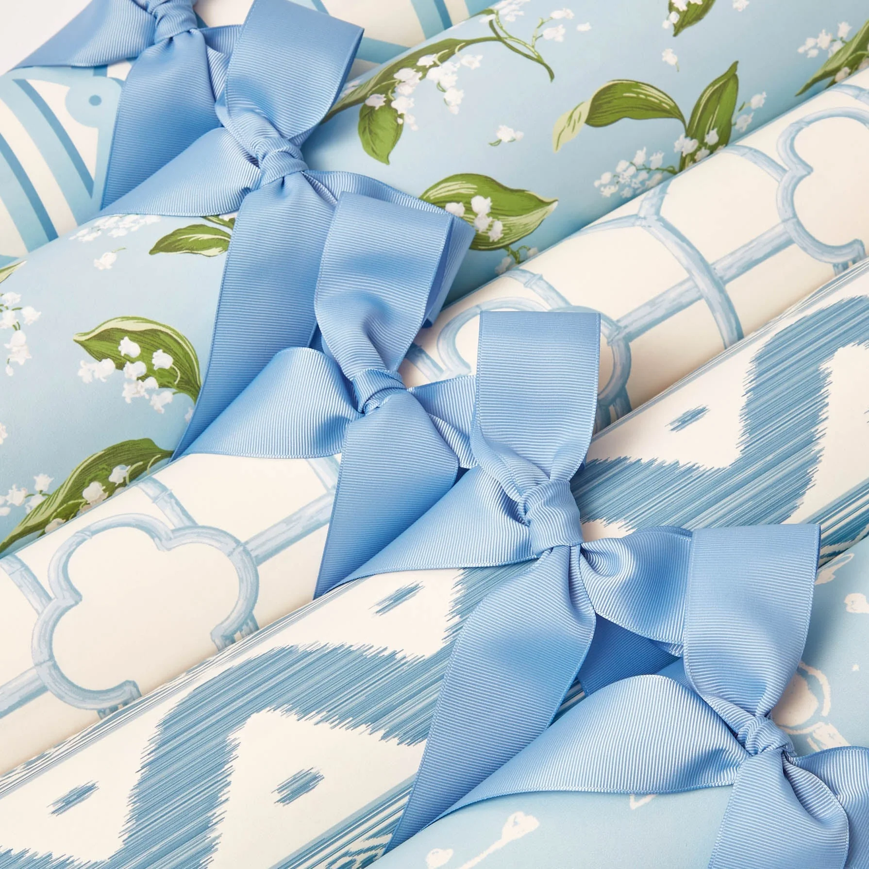 Blue Pavilion Wallpaper - Image 4