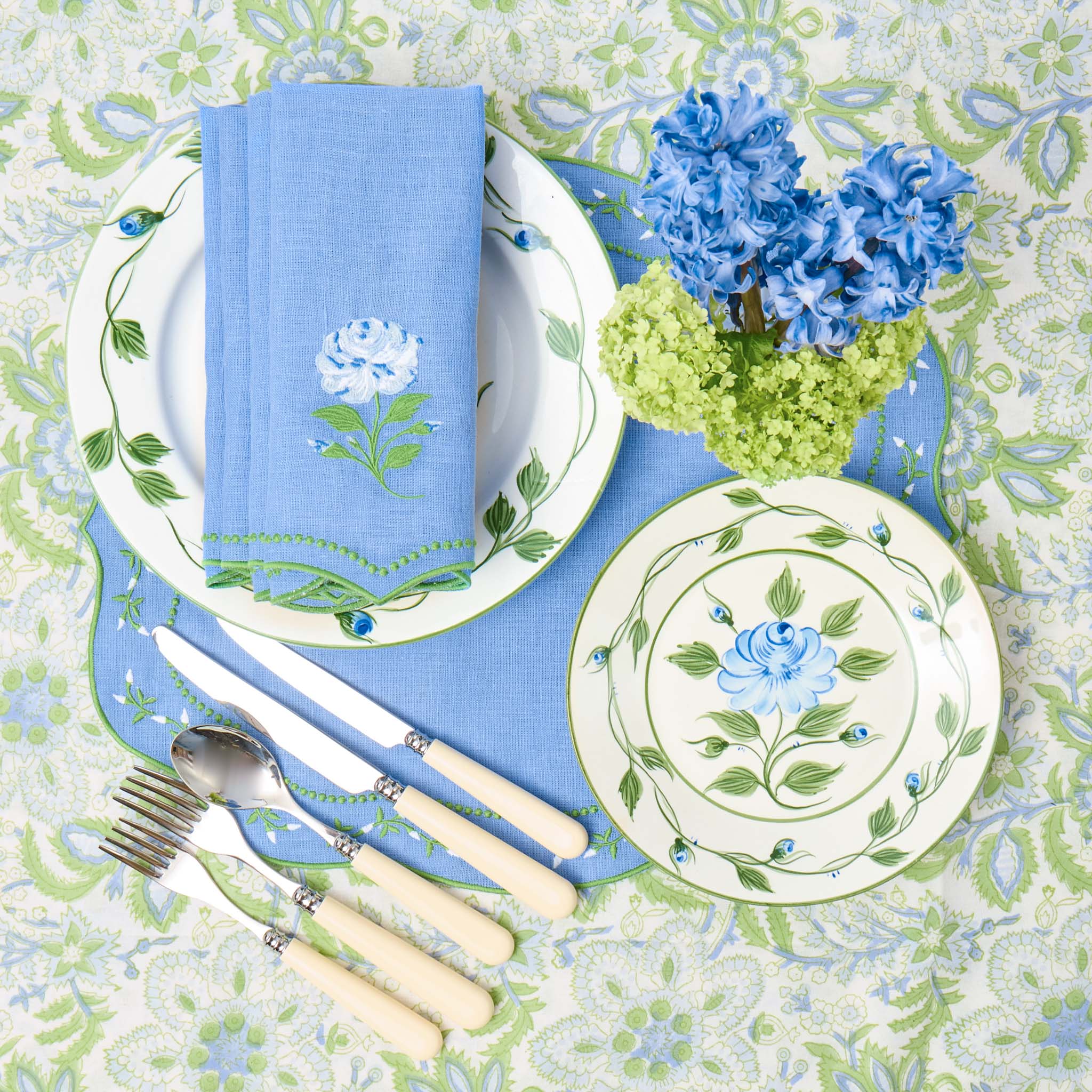 Blue Rose Bud Starter Plate - Image 4