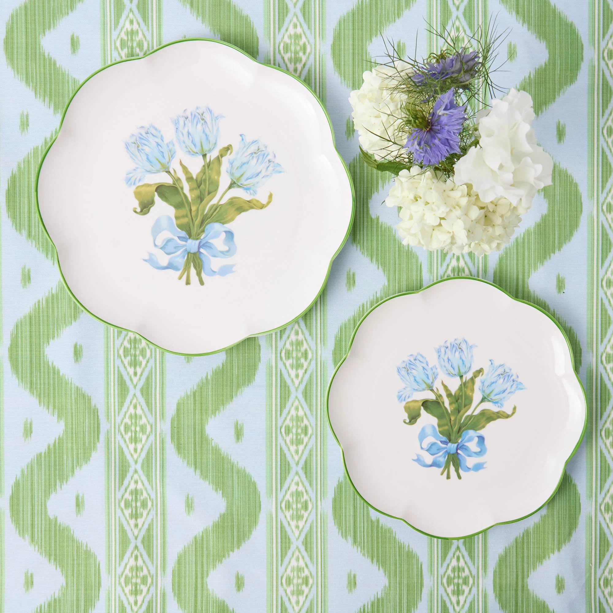Blue Tulip Dinner Plate - Image 3