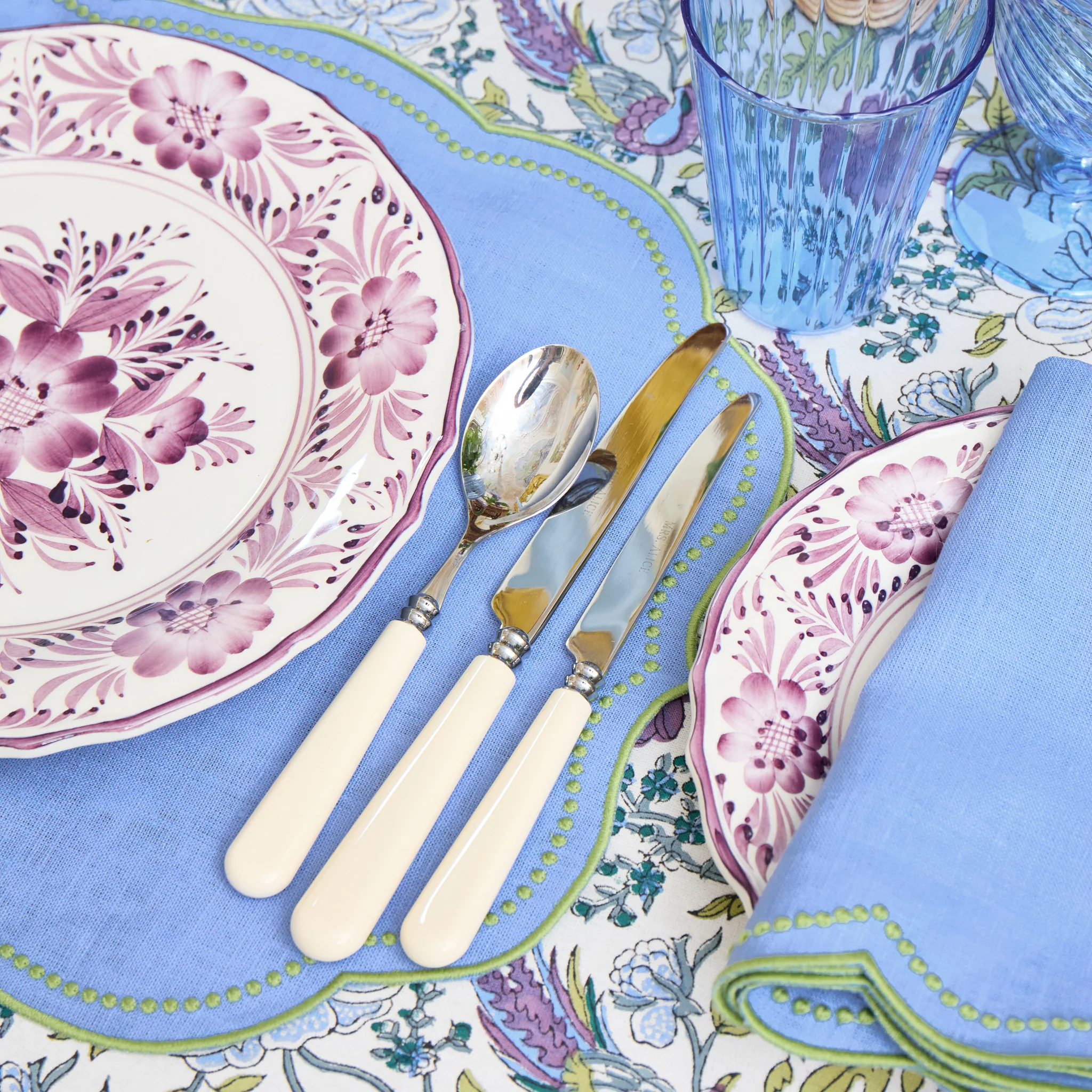 Bluebell & Green Eloise Linen Placemats & Napkins (Set of 4) - Image 10