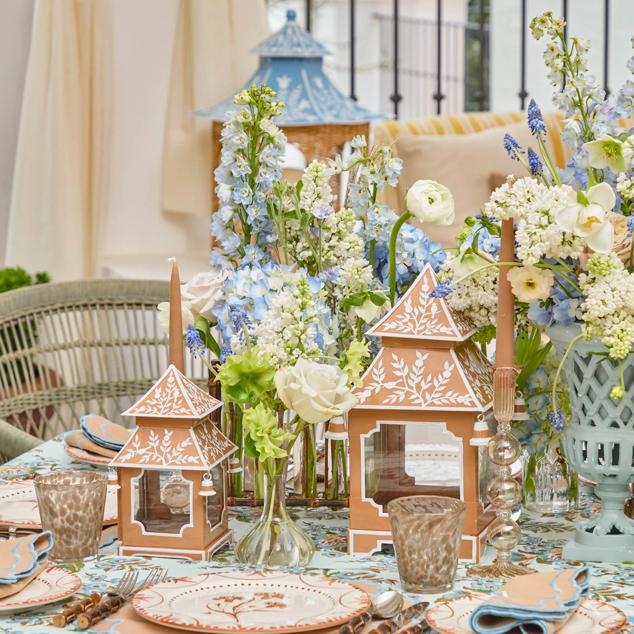 Caramel Chinoiserie Pagoda Lantern - Image 9