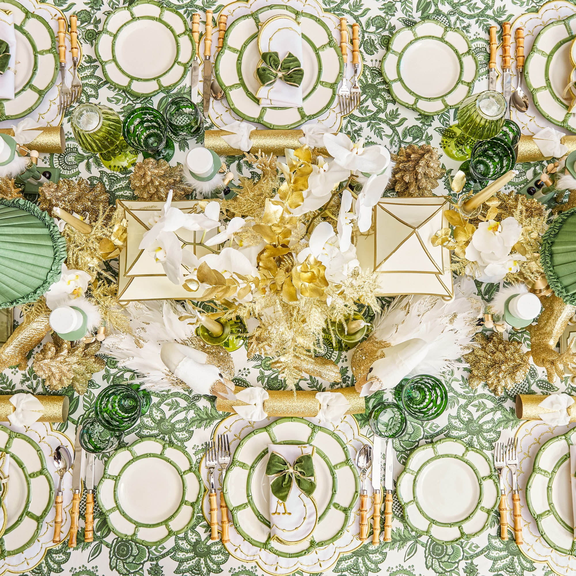 Celine Green Glass Bow Candlescape (Gold) - Image 5
