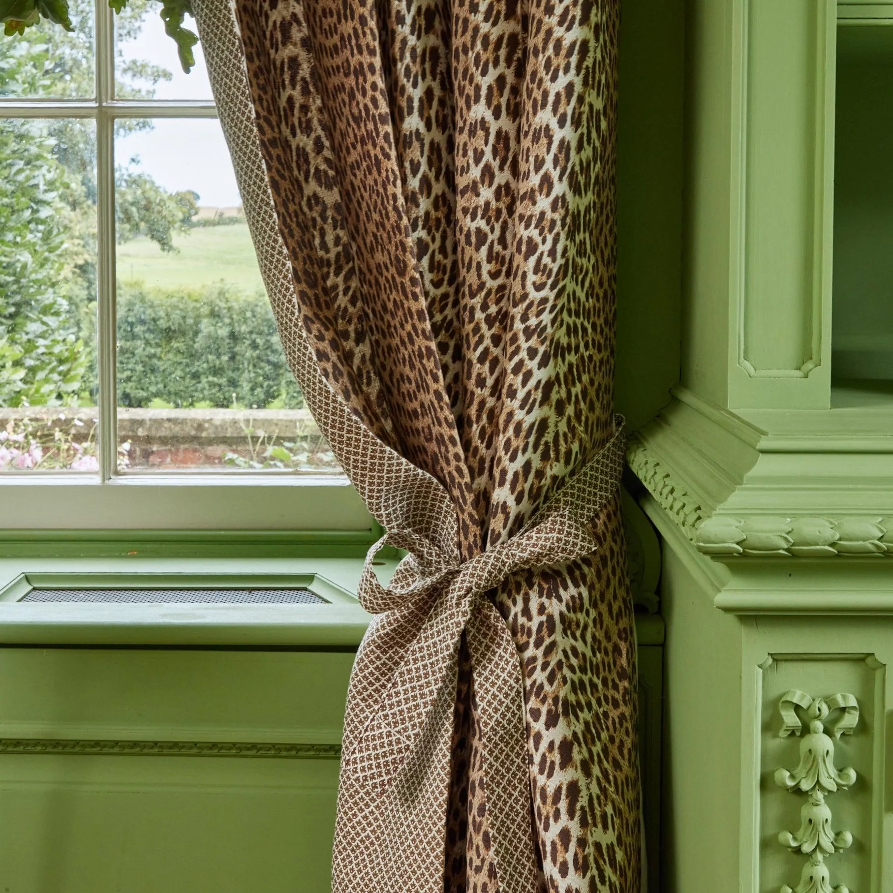 Chestnut Brown Leopard Fabric - Image 10