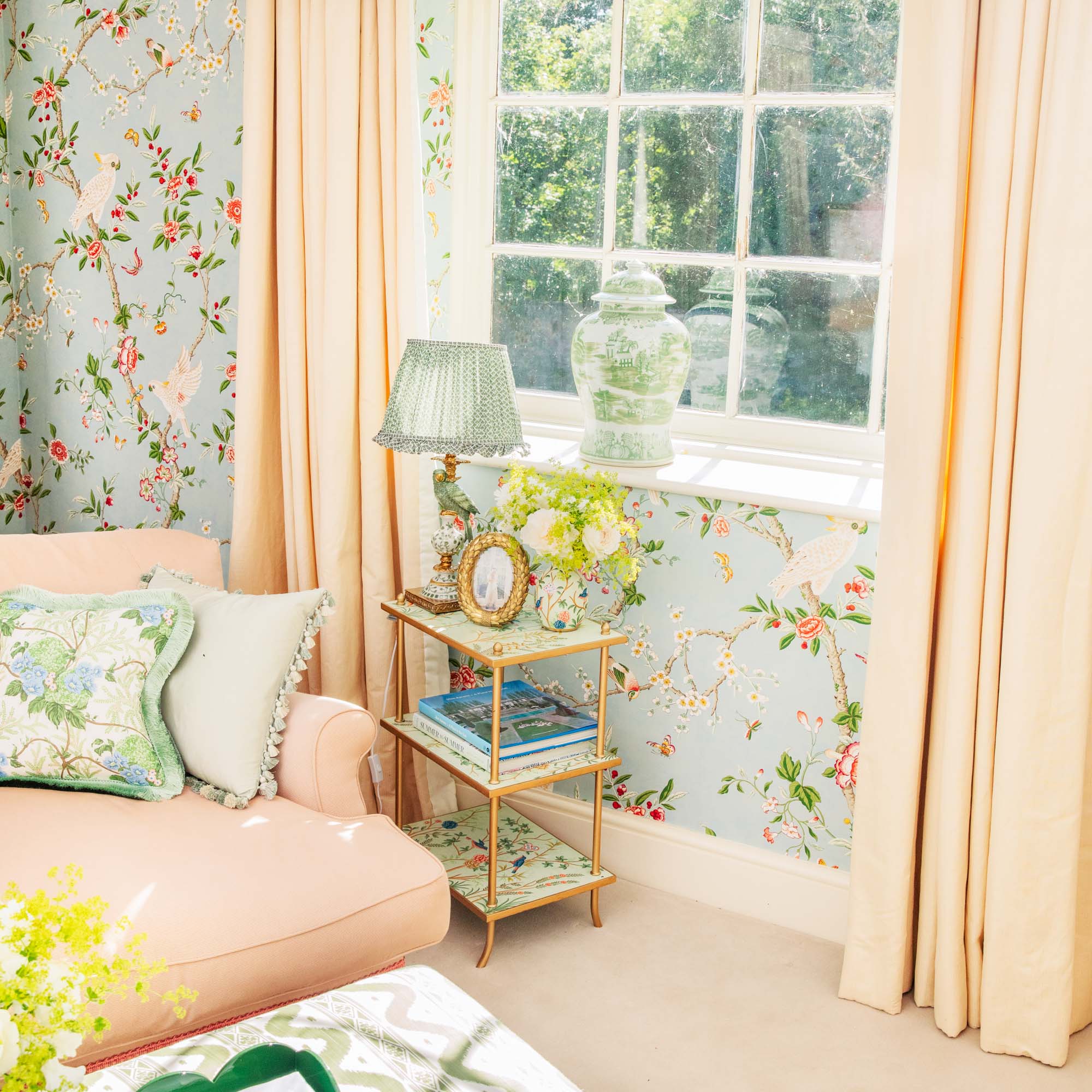 Chinoiserie Tole Side Table - Image 8