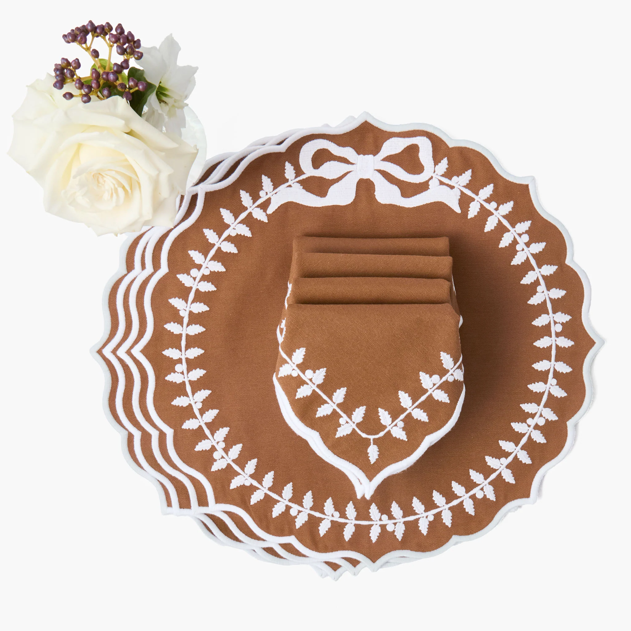 Chocolate Bow Laurel Placemats & Napkins (Set of 4) - Image 4