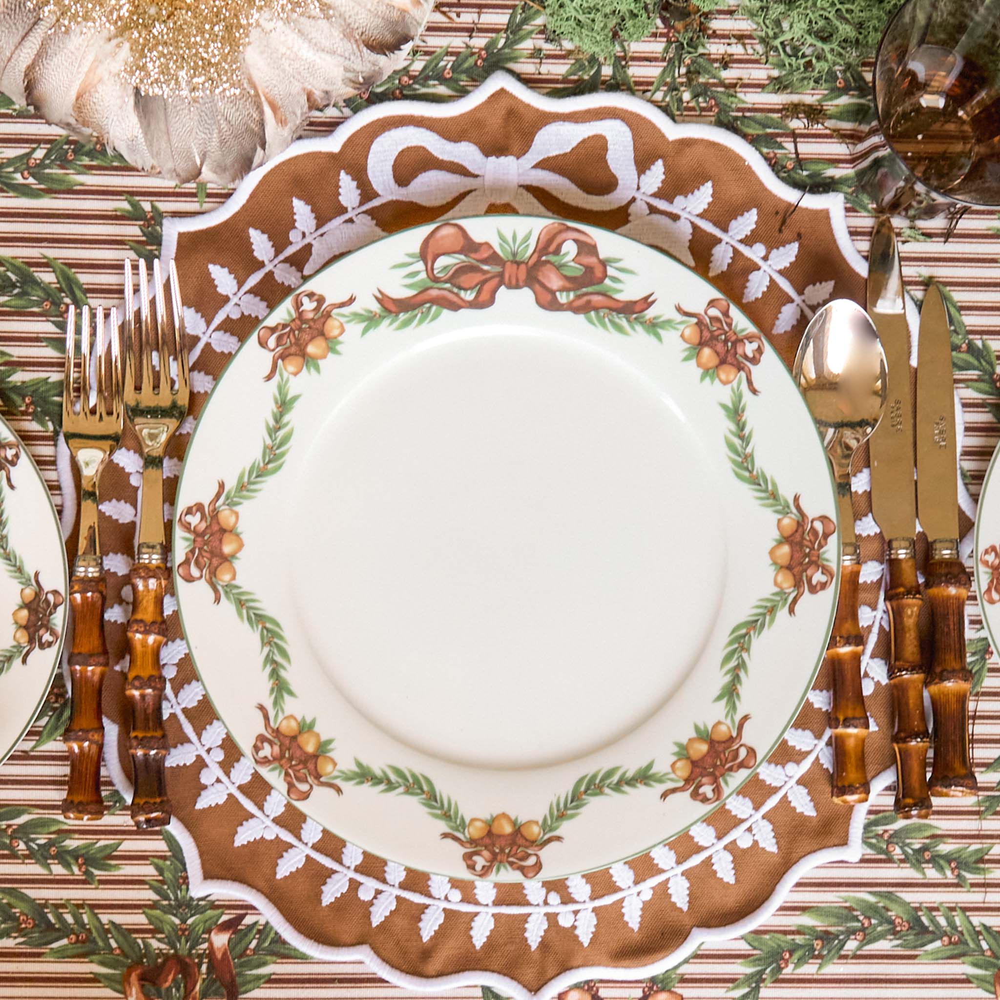 Chocolate Bow Laurel Placemats (Set of 4) - Image 2