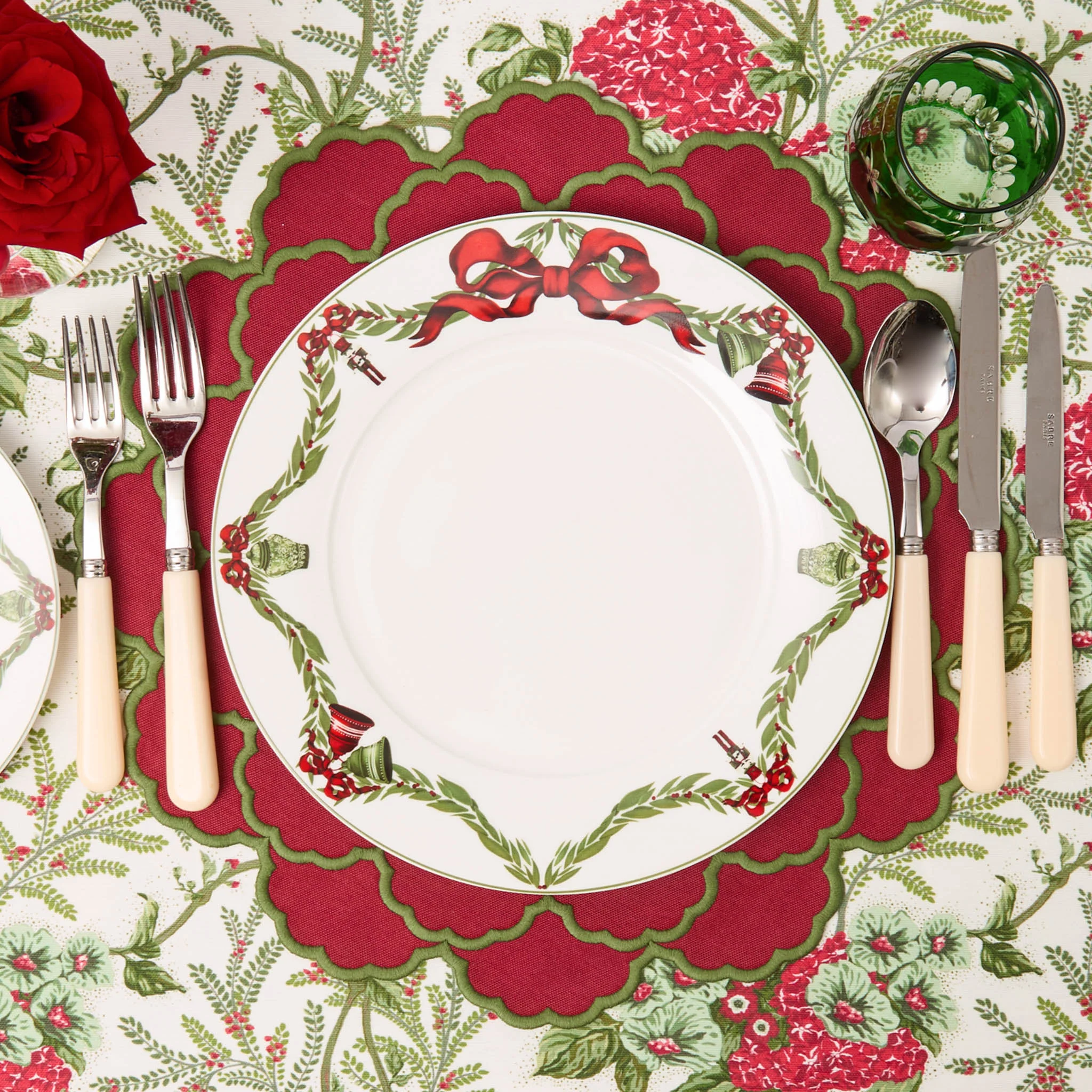 Christmas Garland Dinner Plate (Set of 4) - Image 2