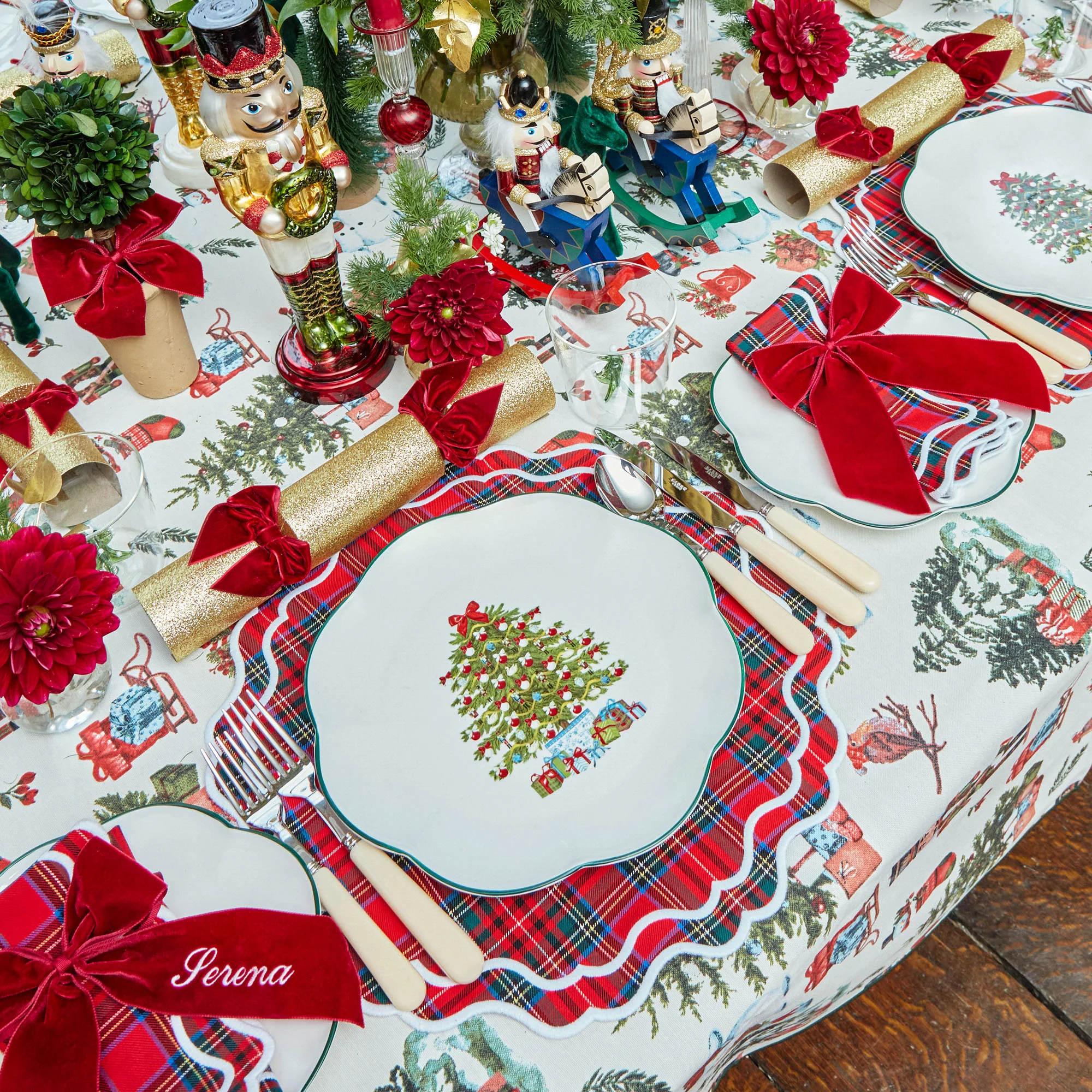 Christmas Tree Glasses (Set of 4) - Image 17