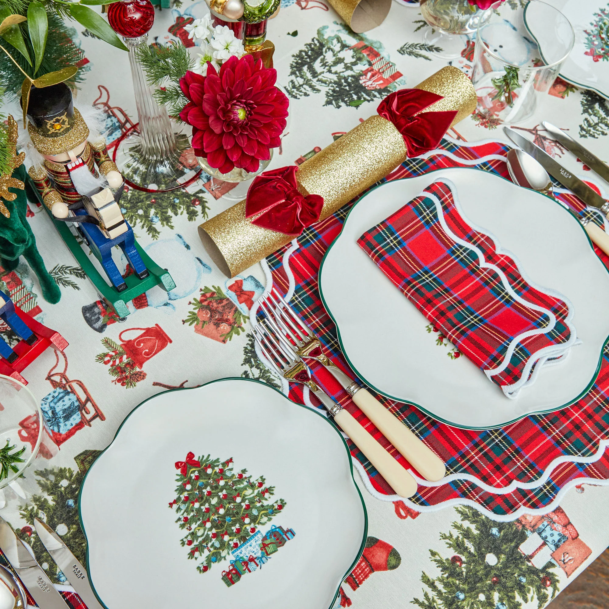 Christmas Tree Jug and Glasses (Set of 4) - Image 22