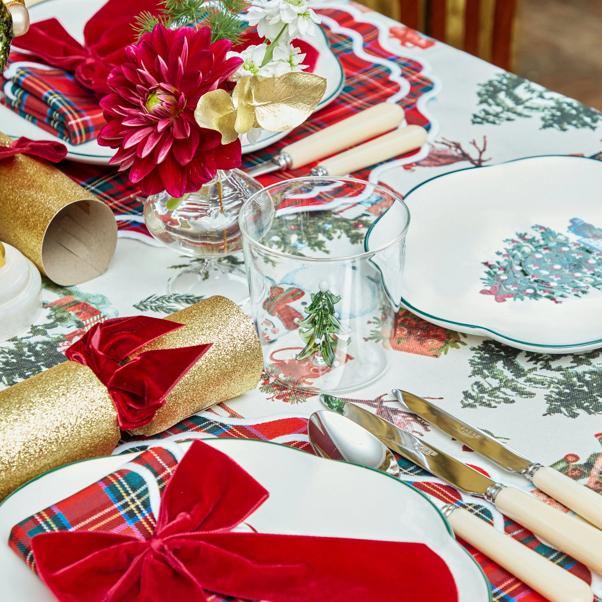 Christmas Tree Jug and Glasses (Set of 4) - Image 24