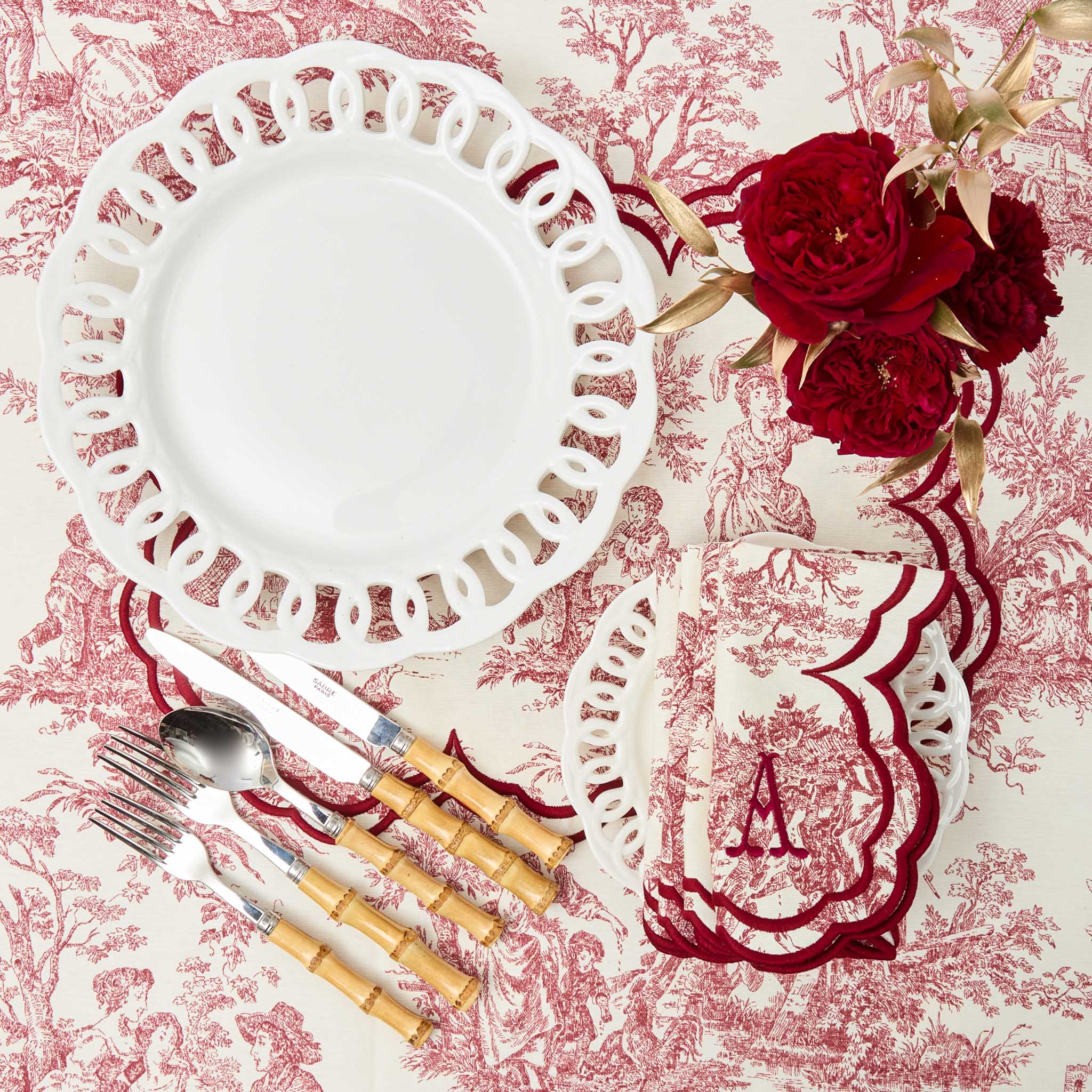 White Lace Dinner Plates (Set of 4) - Image 10