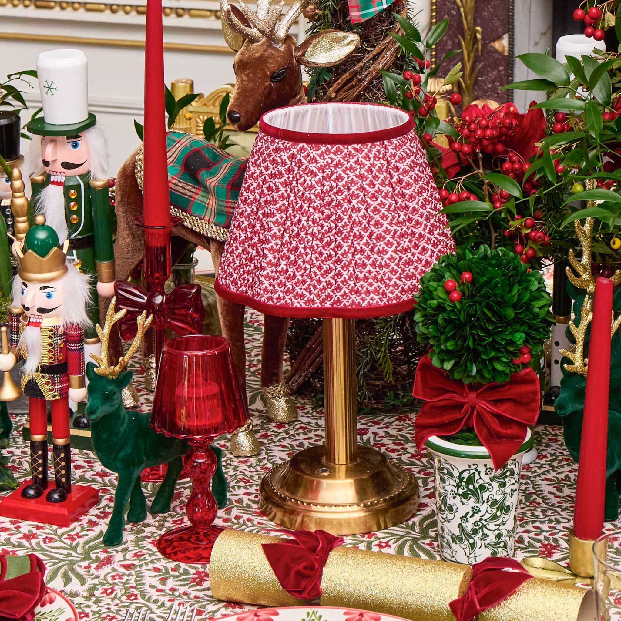 Corinthian Rechargeable Lamp - Image 2