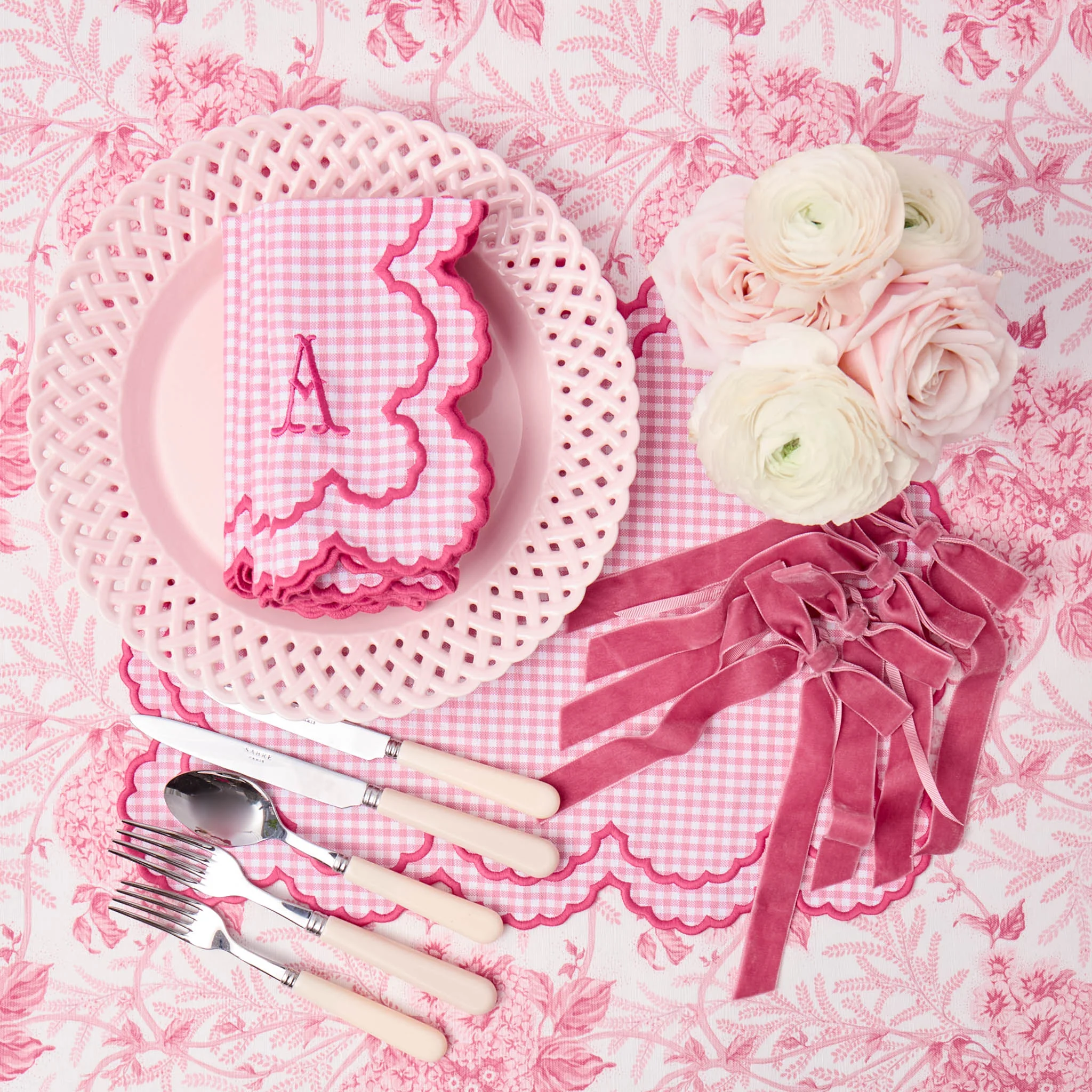Dusty Pink Velvet Bows (Set of 4) - 20cm - Image 3