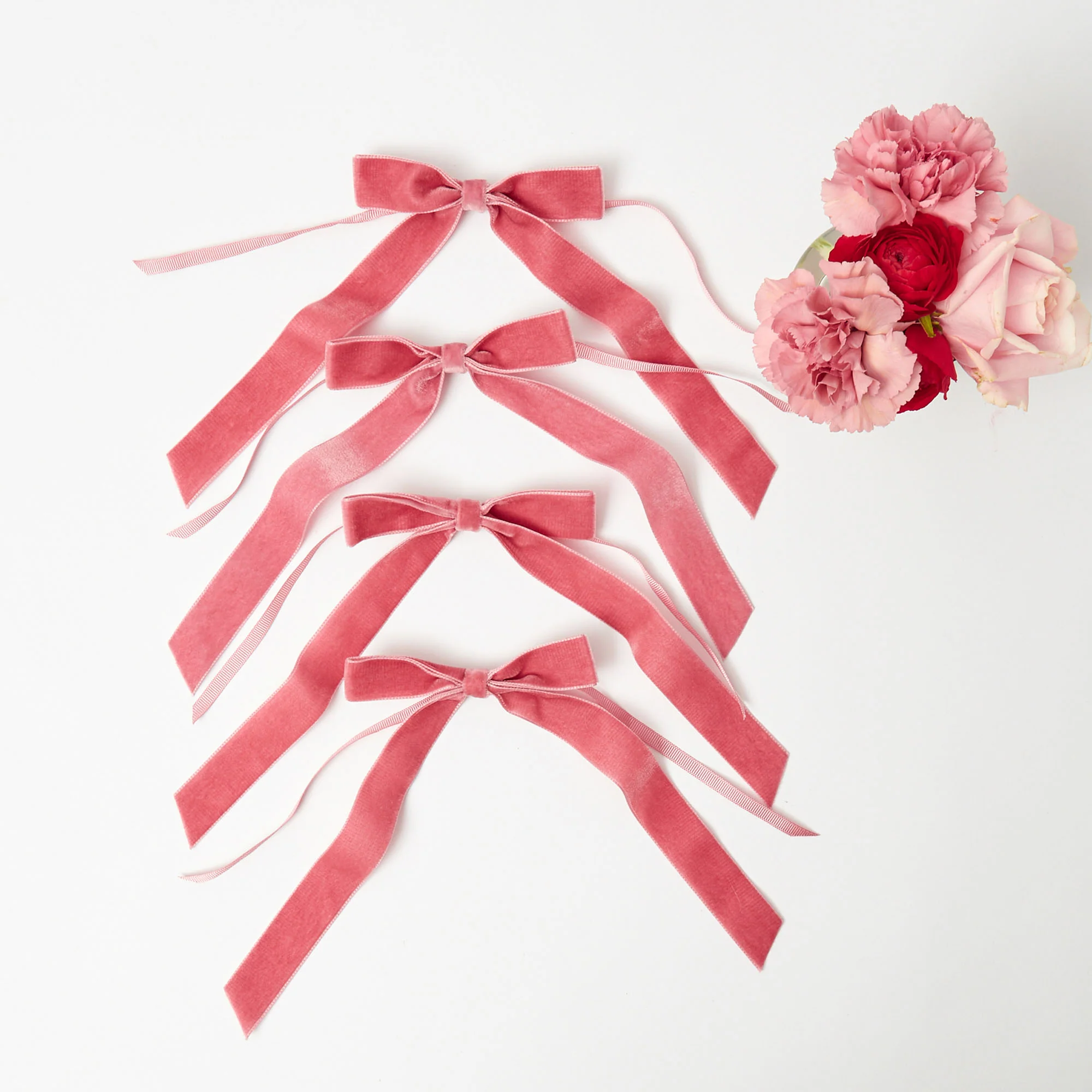 Dusty Pink Velvet Bows (Set of 4) - 20cm - Image 9