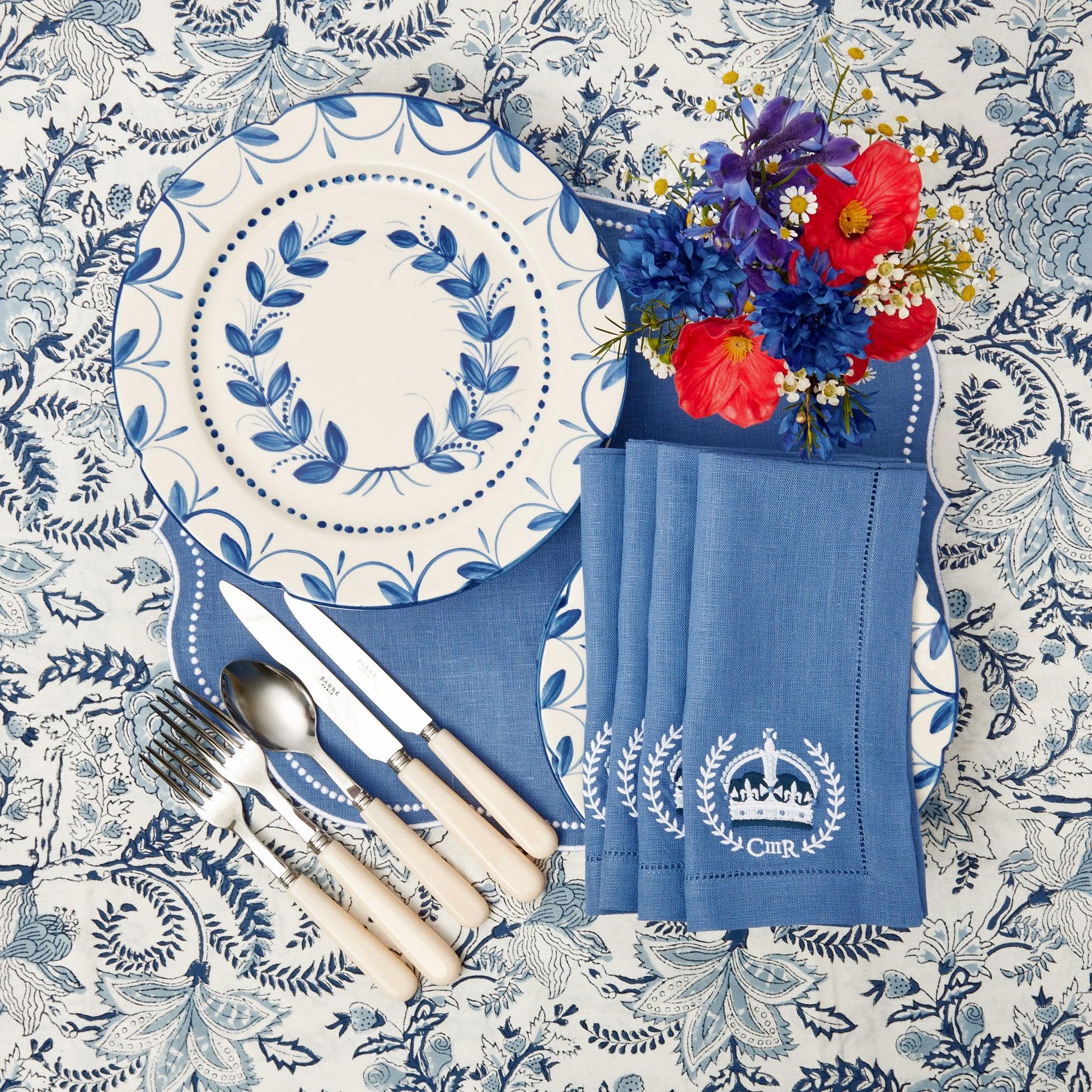 Elizabeth Blue Garland Dinner Plates (Set of 4) - Image 13