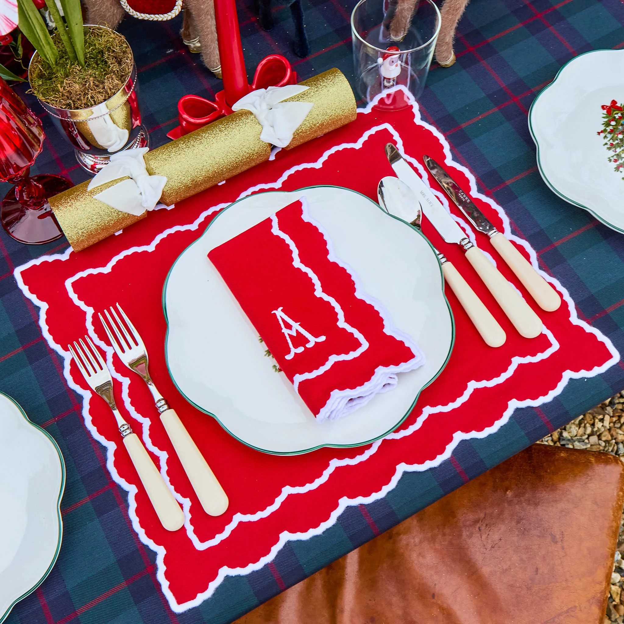 Elizabeth Red Napkins (Set of 4) - Image 6