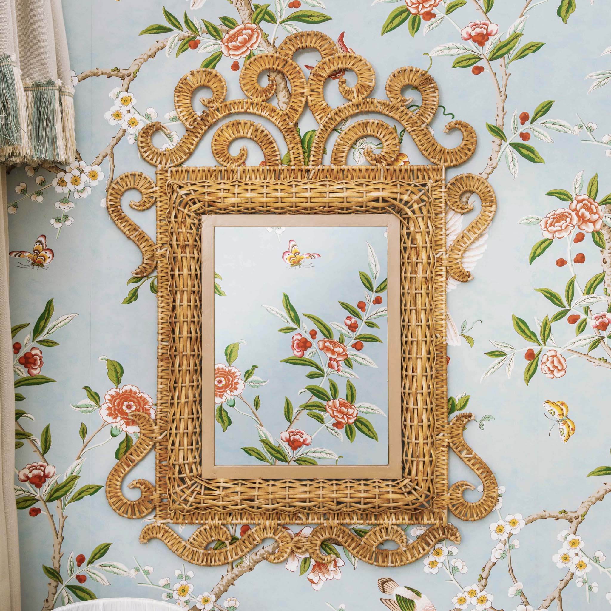 The Small Grand Rattan Mirror - Image 4