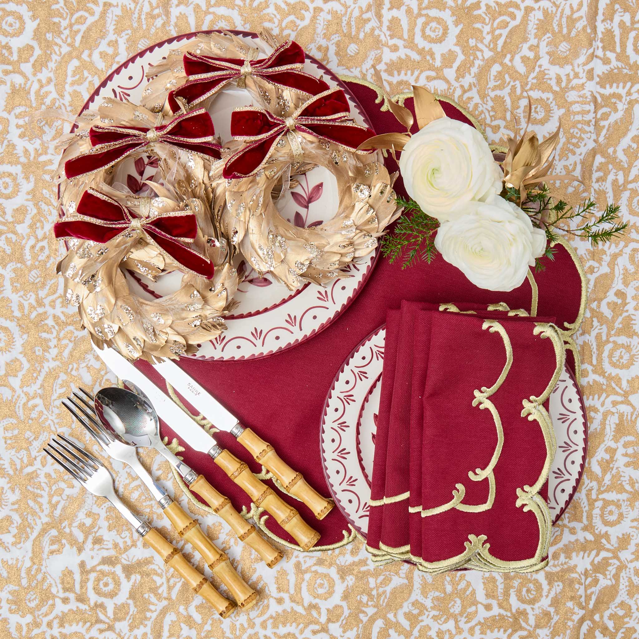 Gold Feather Wreath (Set of 4) - Image 4