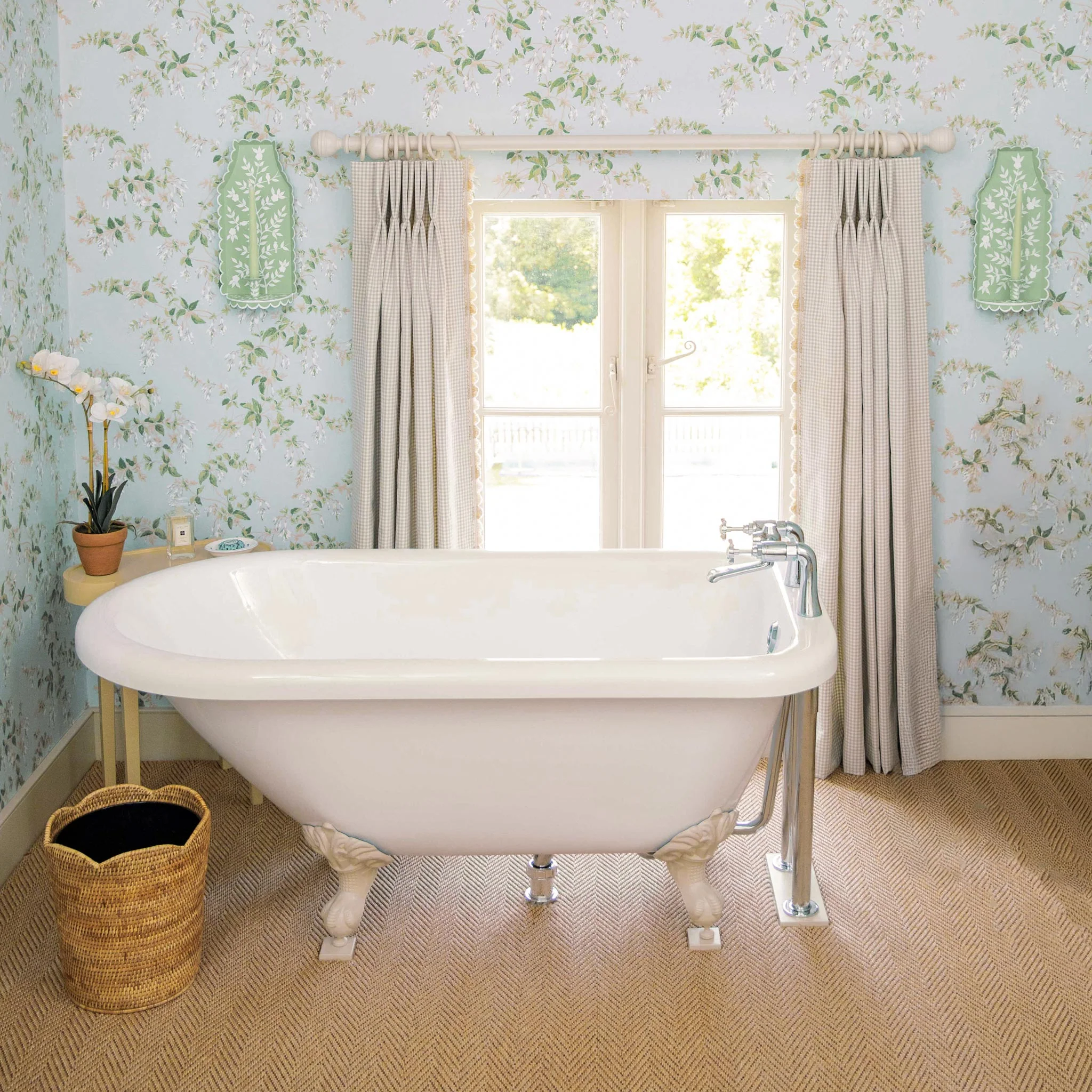 Green Chinoiserie Tole Candle Sconce - Image 7