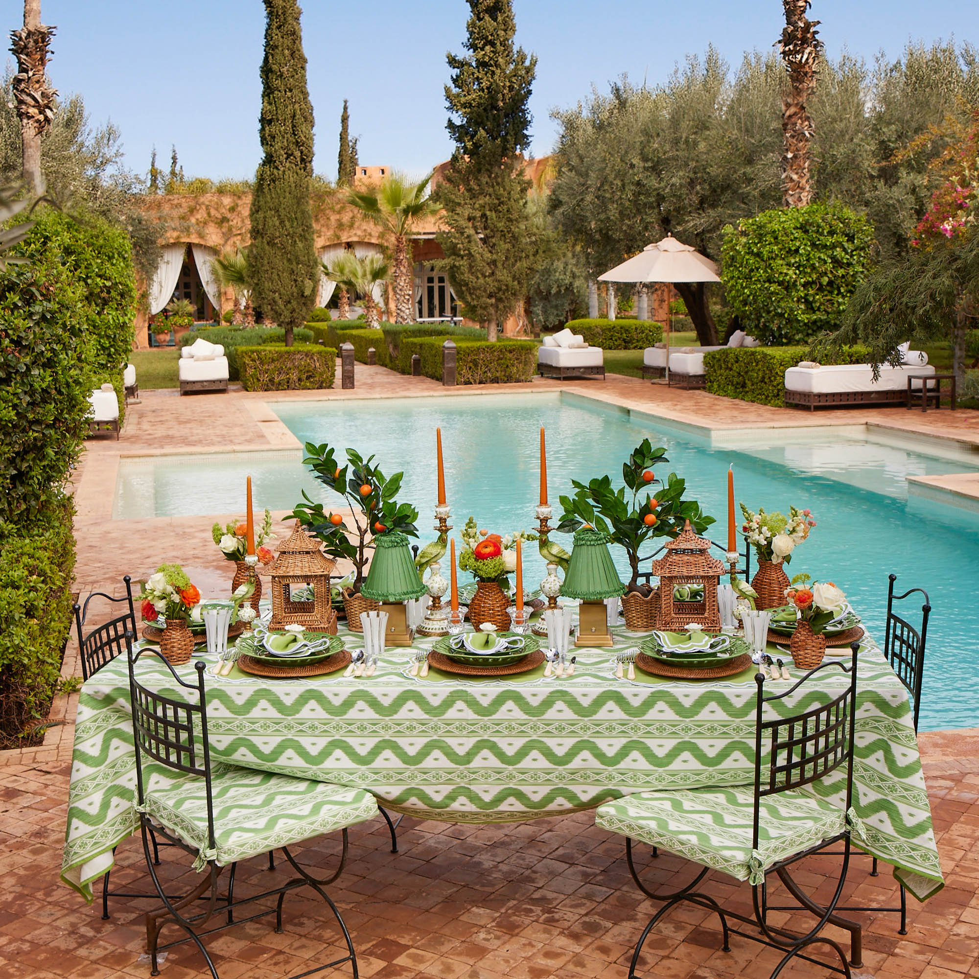 Green Ikat Tablecloth - Image 4