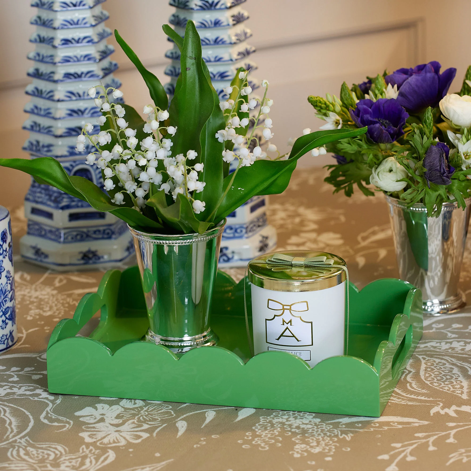 Green Small Scalloped Lacquer Tray - Image 6