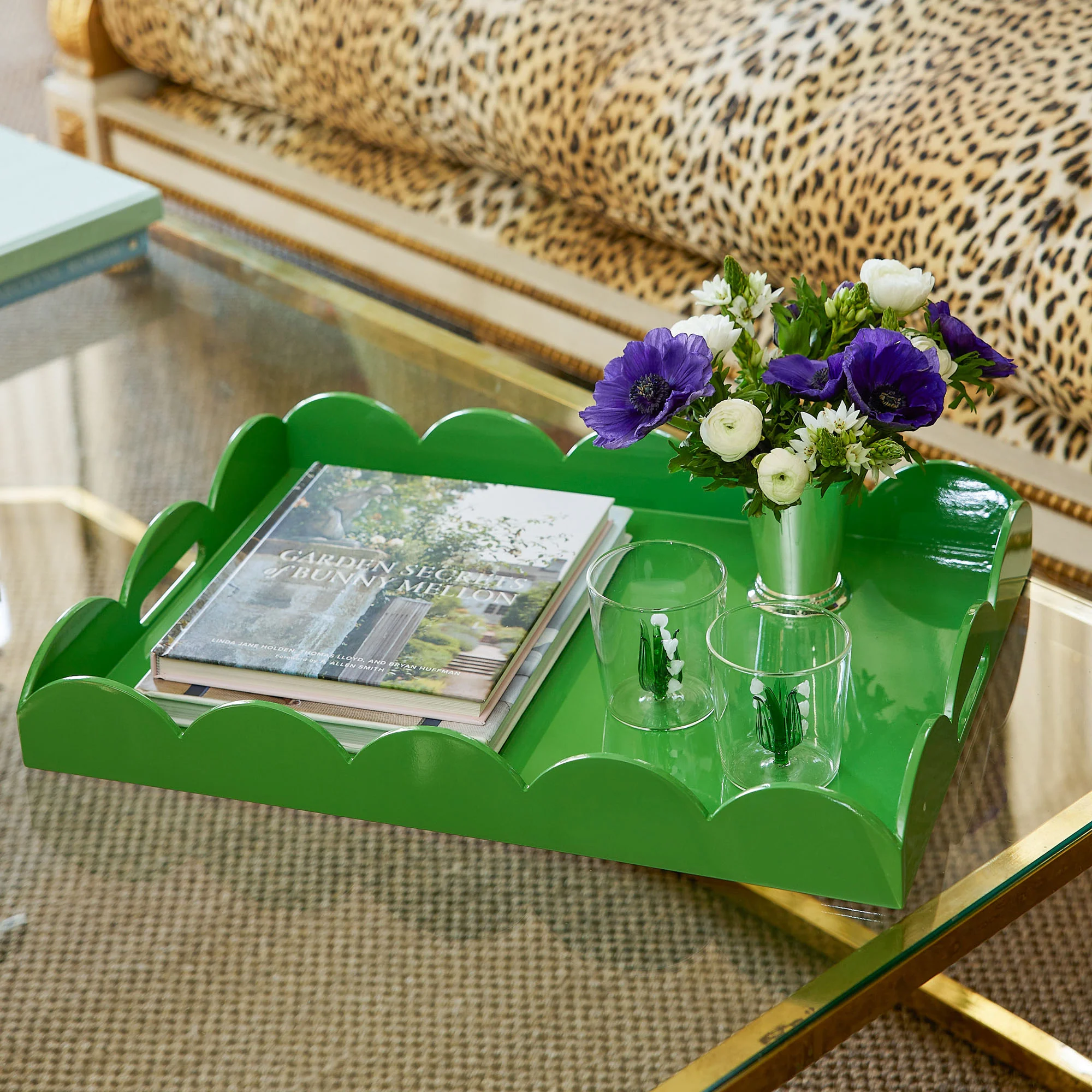 Green Scalloped Lacquer Tray - Image 3