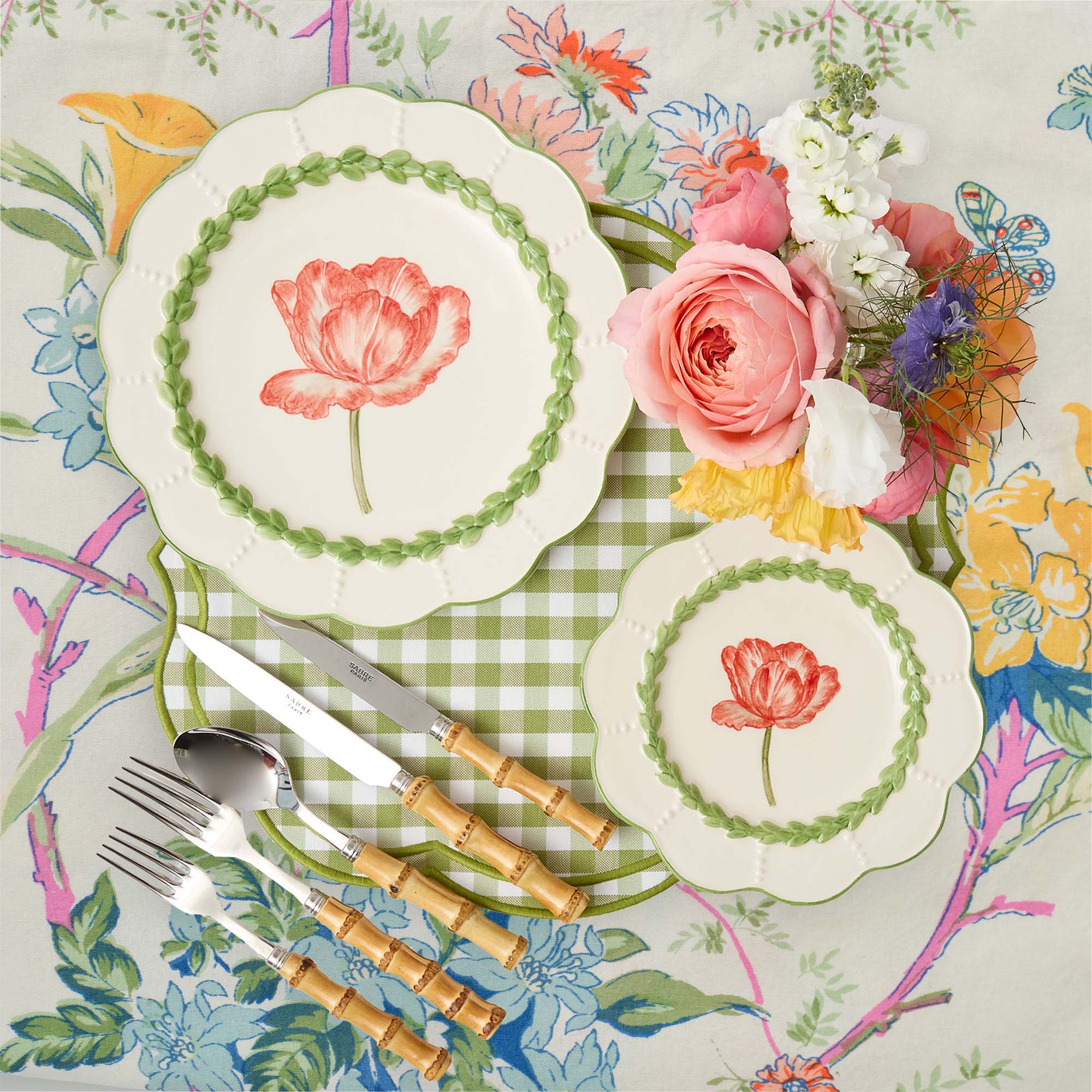 Green Laurel Tulip Starter Plates (Set of 4) - Image 4