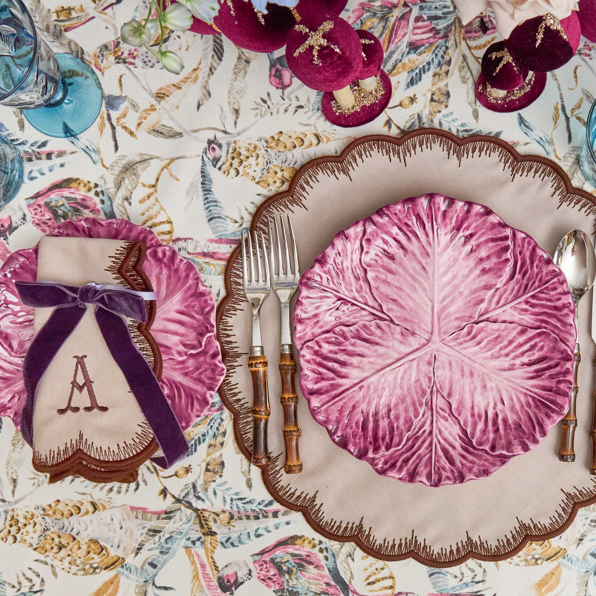Isabella Taupe & Chocolate Placemats & Napkins (Set of 4) - Image 6