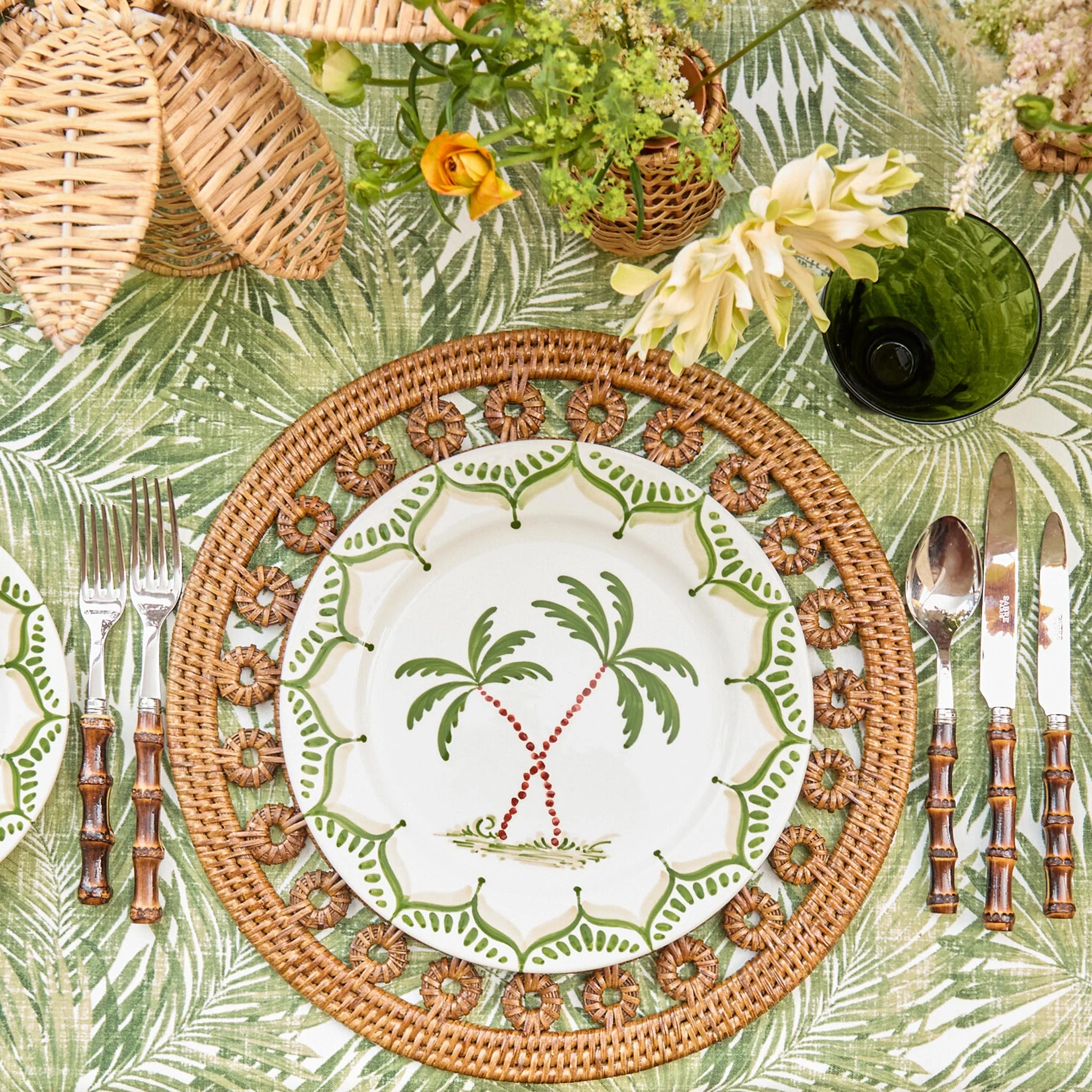 Jardin de Palmier Dinner Plate - Image 13