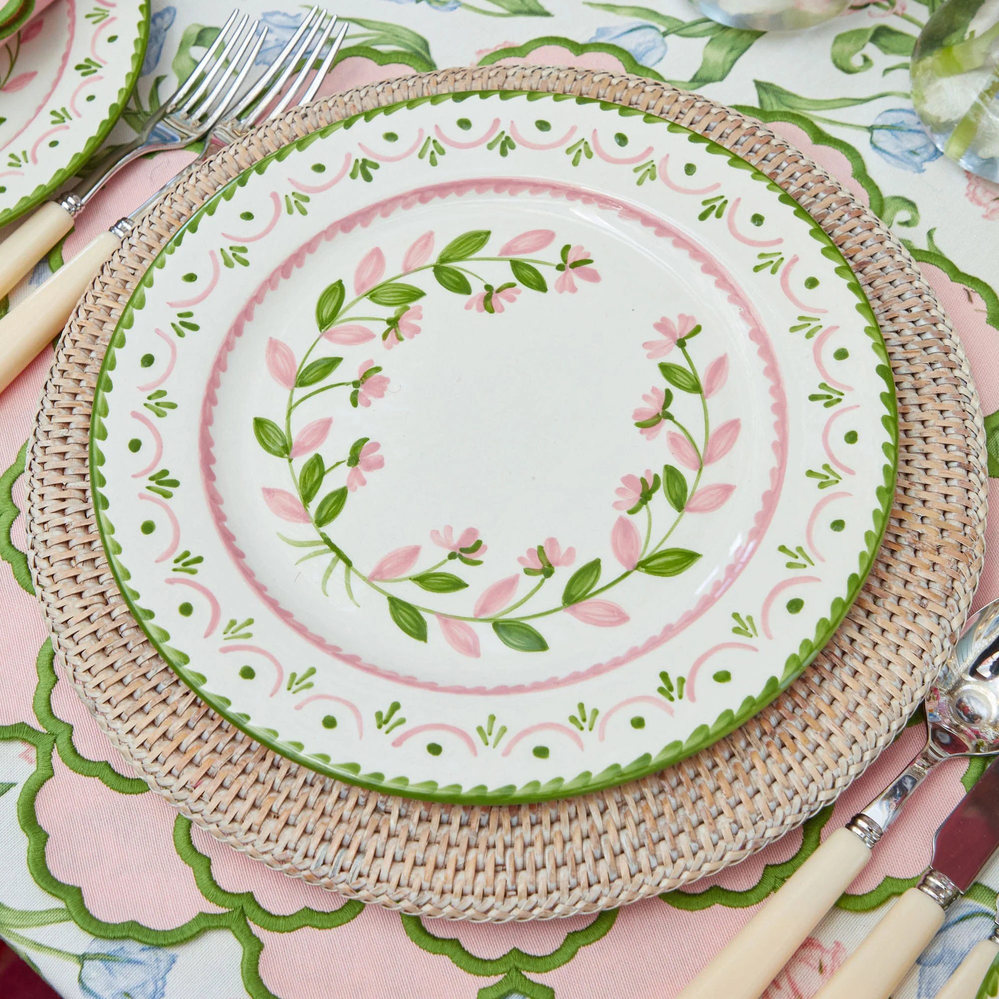 Green & Pink Josephine Garland Dinner Plate - Image 8