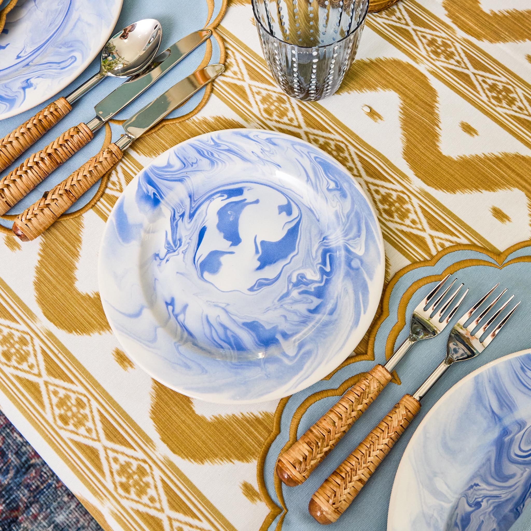 Julia Blue Marbled Starter Plate - Image 4