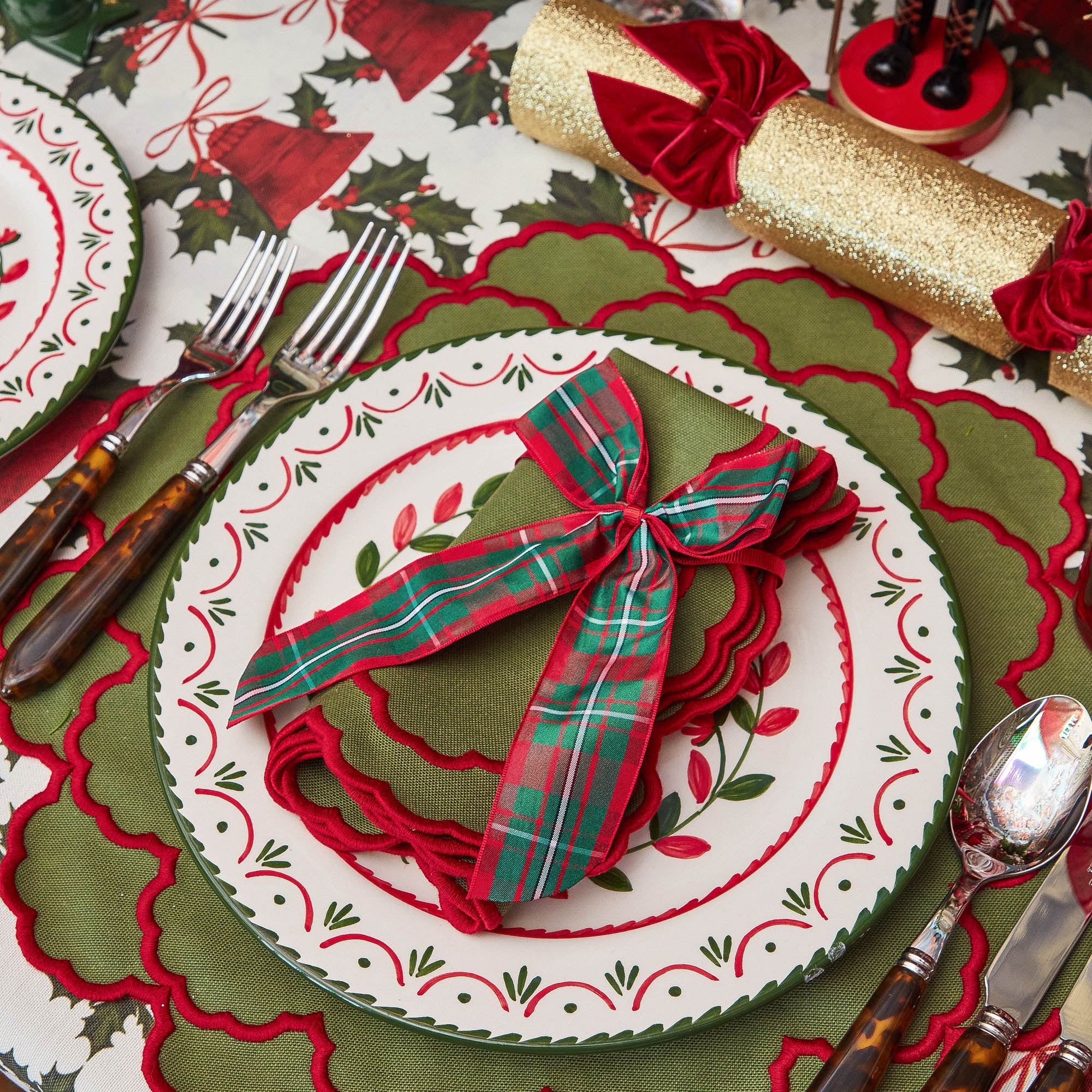 Large Red & Green Tartan Bows (Pair) - Image 2