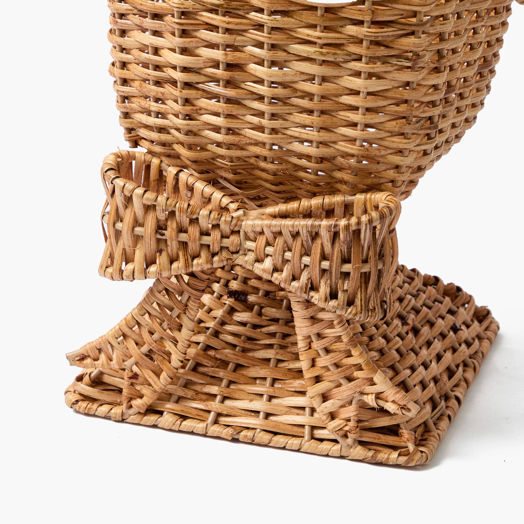 Liliana Bow Scalloped Rattan Urn - Image 8