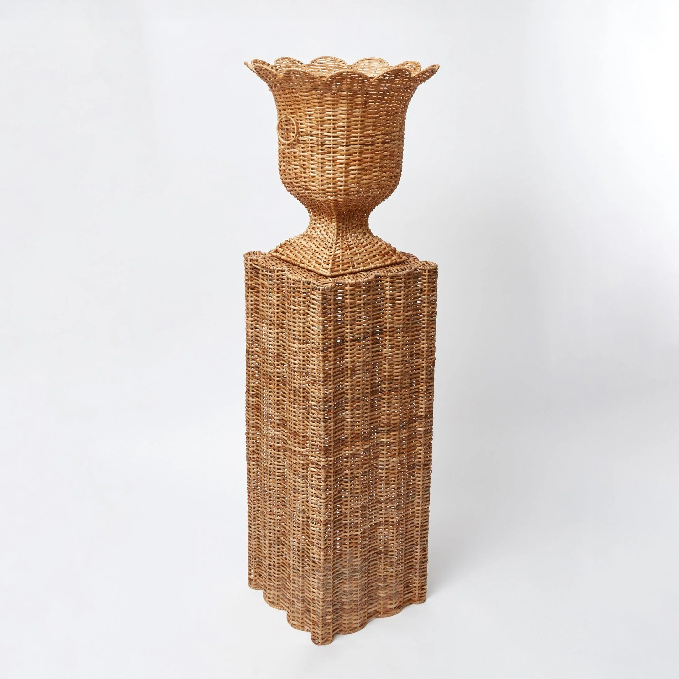 Liliana Scalloped Rattan Urn & Pedestal - Image 4