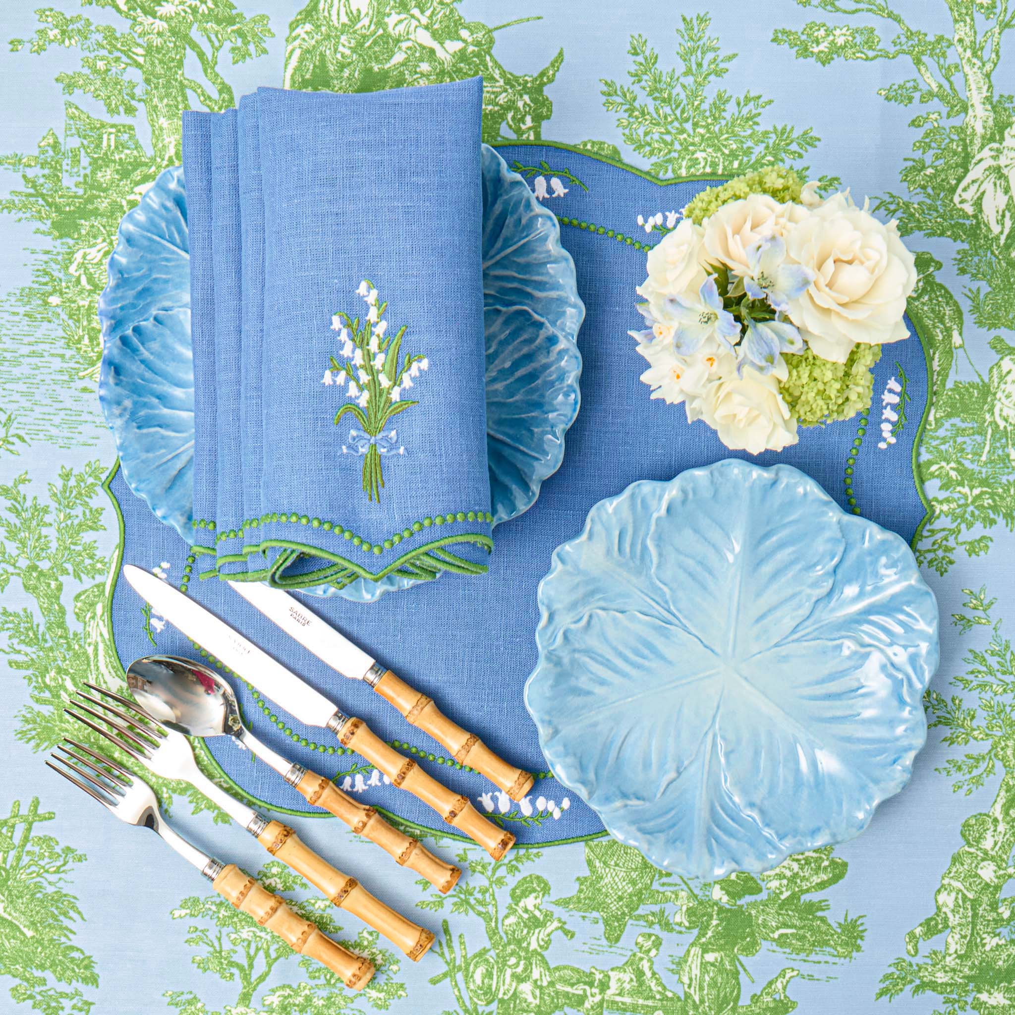 Blue Serena Cabbage Starter Plate - Image 4