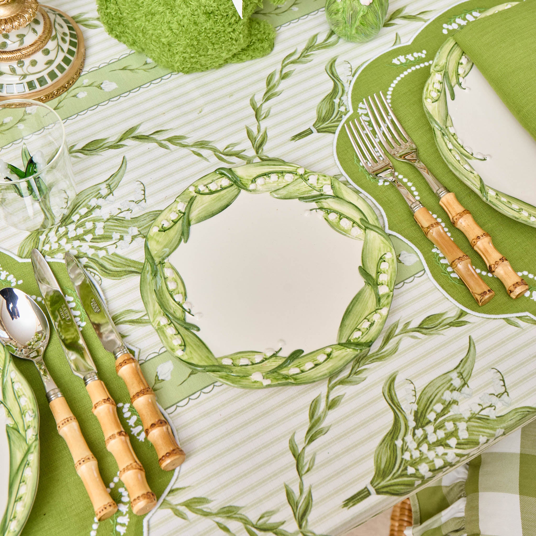 Lily of the Valley Dinner & Starter Plates (Set of 4) - Image 5