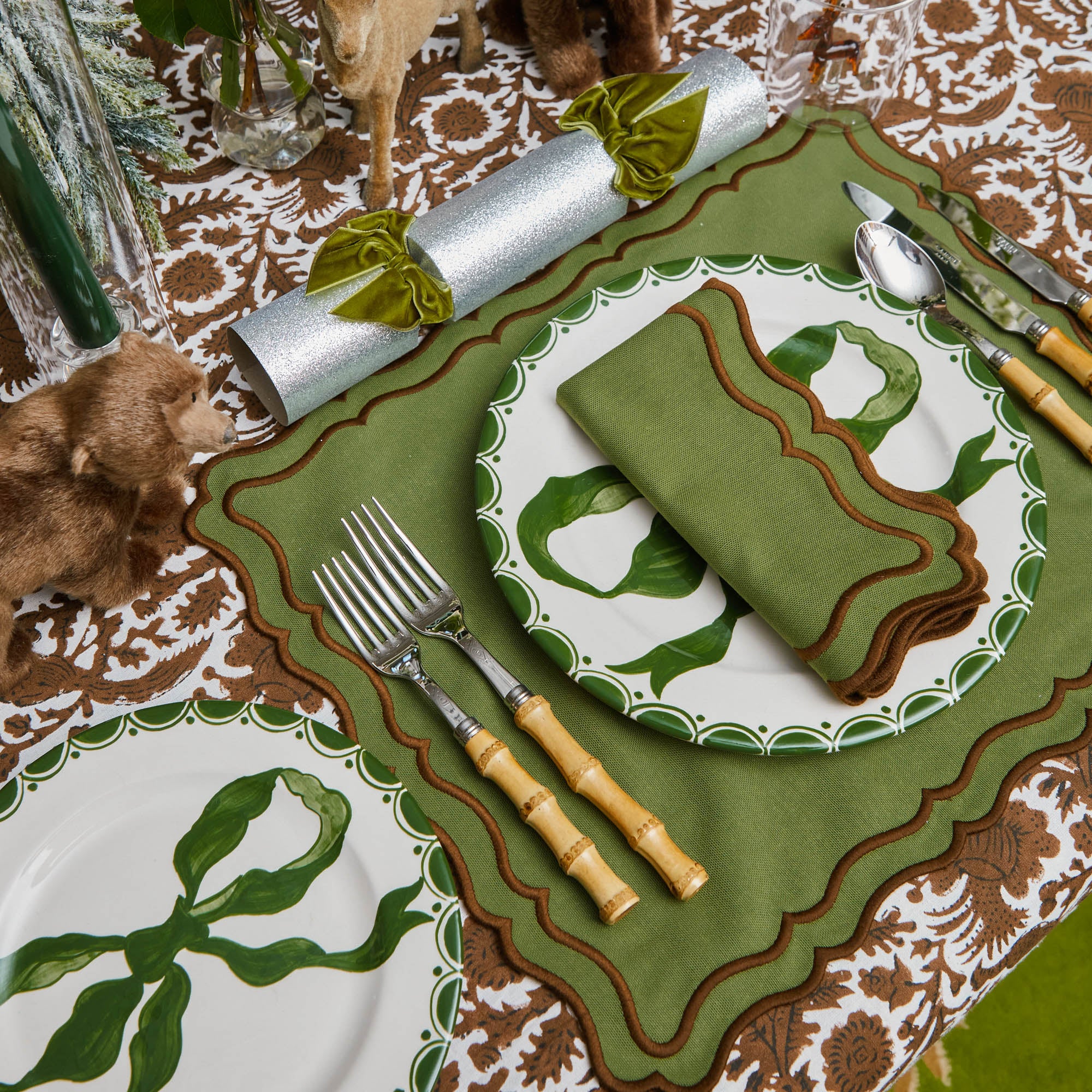 Marilyn Forest Green Bow Starter Plates (Set of 4) - Image 9